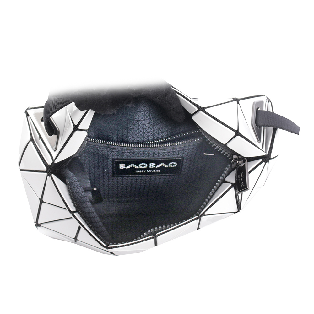 【ISSEY MIYAKE三宅一生】BAO BAO CARTON 4x6 方盒斜背包(白色) AG422 01