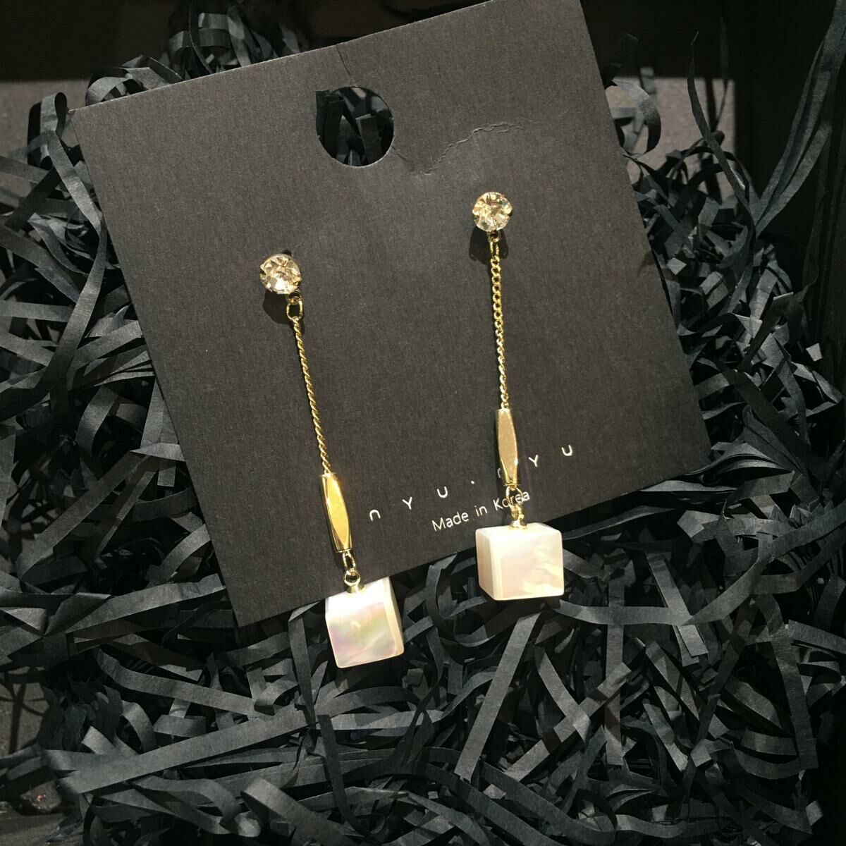 韓國人氣品牌 - [韓國直送] NYU NYU 方形岩石耳墜✨韓國直送✨