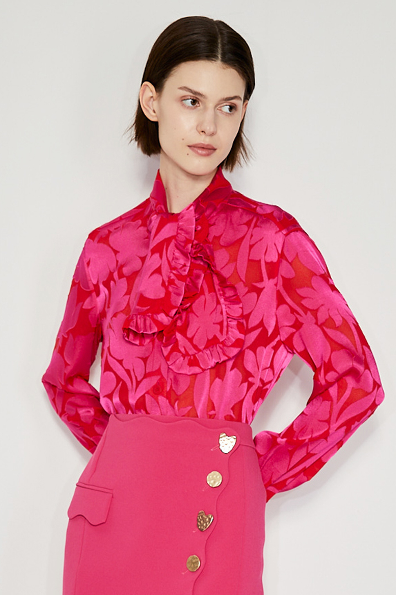 BC15008A1 玫瑰山谷燒花荷葉滾邊領結襯衫