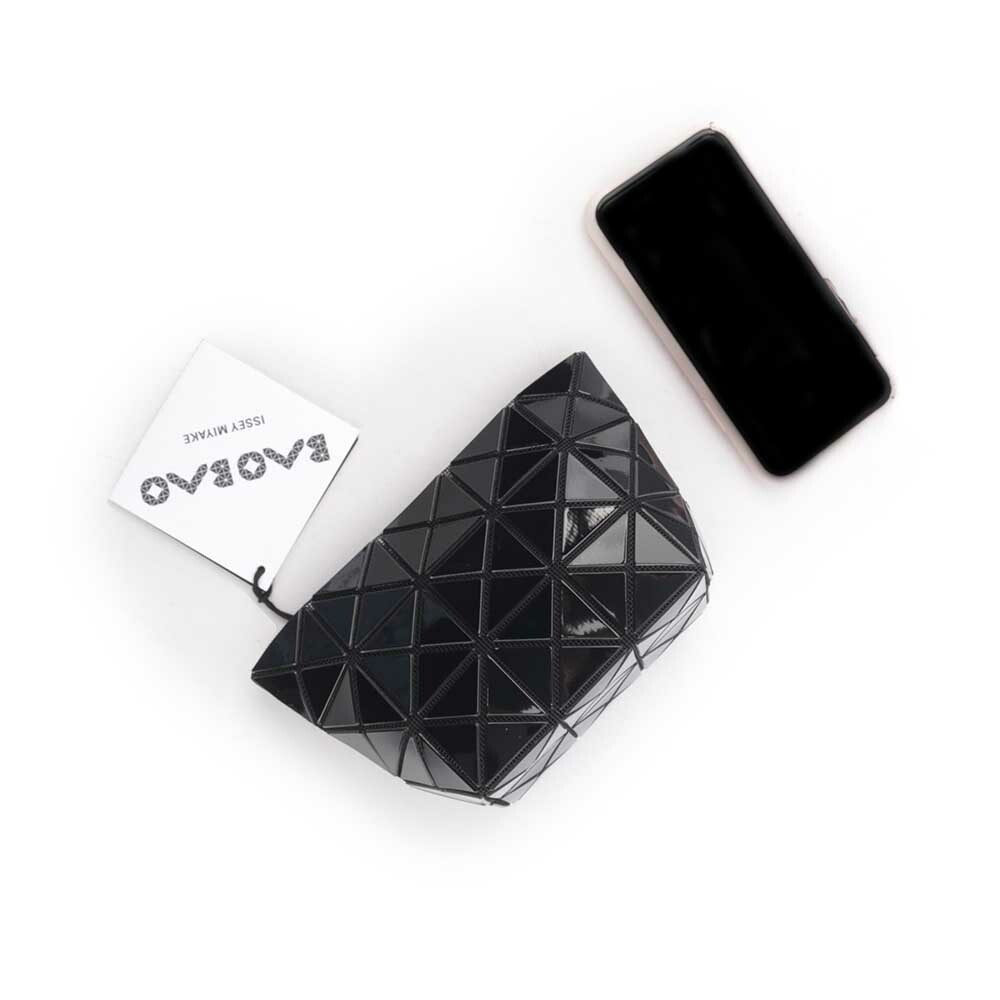 【ISSEY MIYAKE三宅一生】BAO BAO PRISM 3X5 亮面萬用/化妝包(黑色) AG045 15