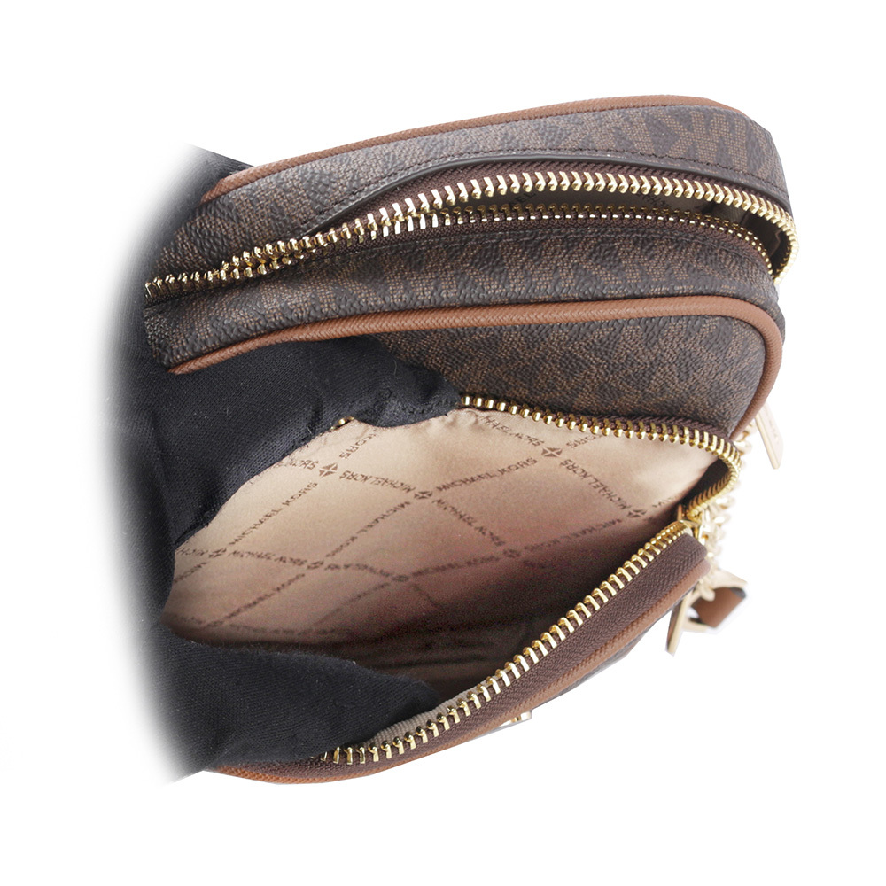 【Michael Kors】金字滿版塗層帆布拉鍊中款直式斜背包(咖啡色) 35F1GTVC2B BROWN
