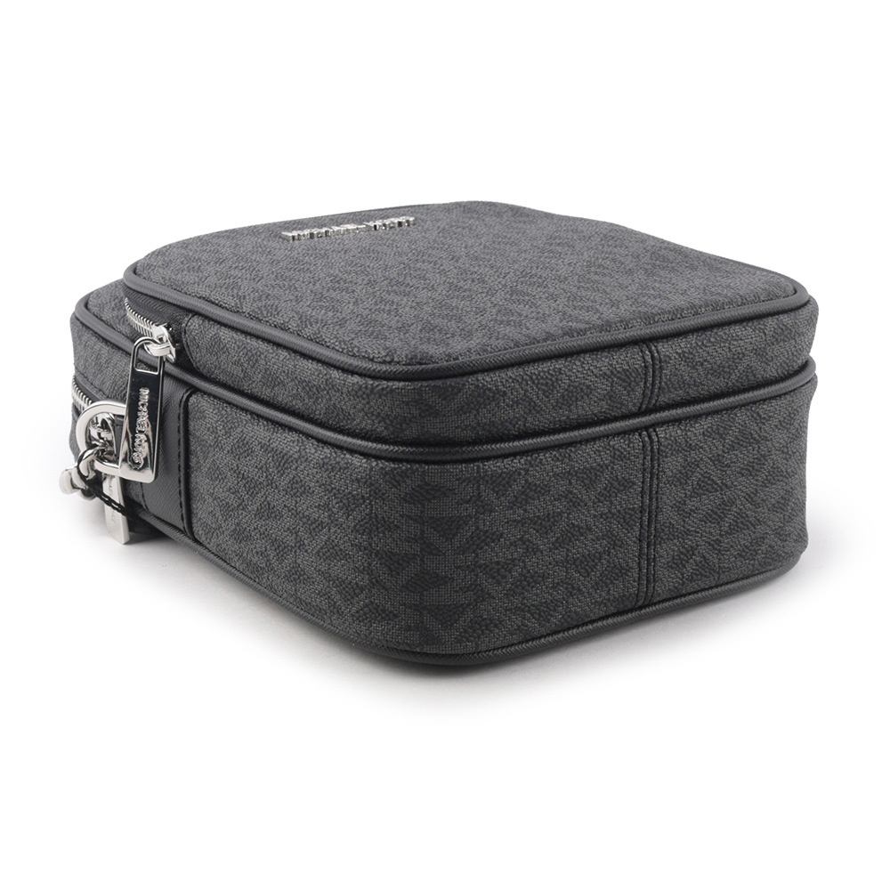 【Michael Kors】銀字滿版塗層帆布拉鍊中款直式斜背包(黑色) 35F1STVC2B BLACK