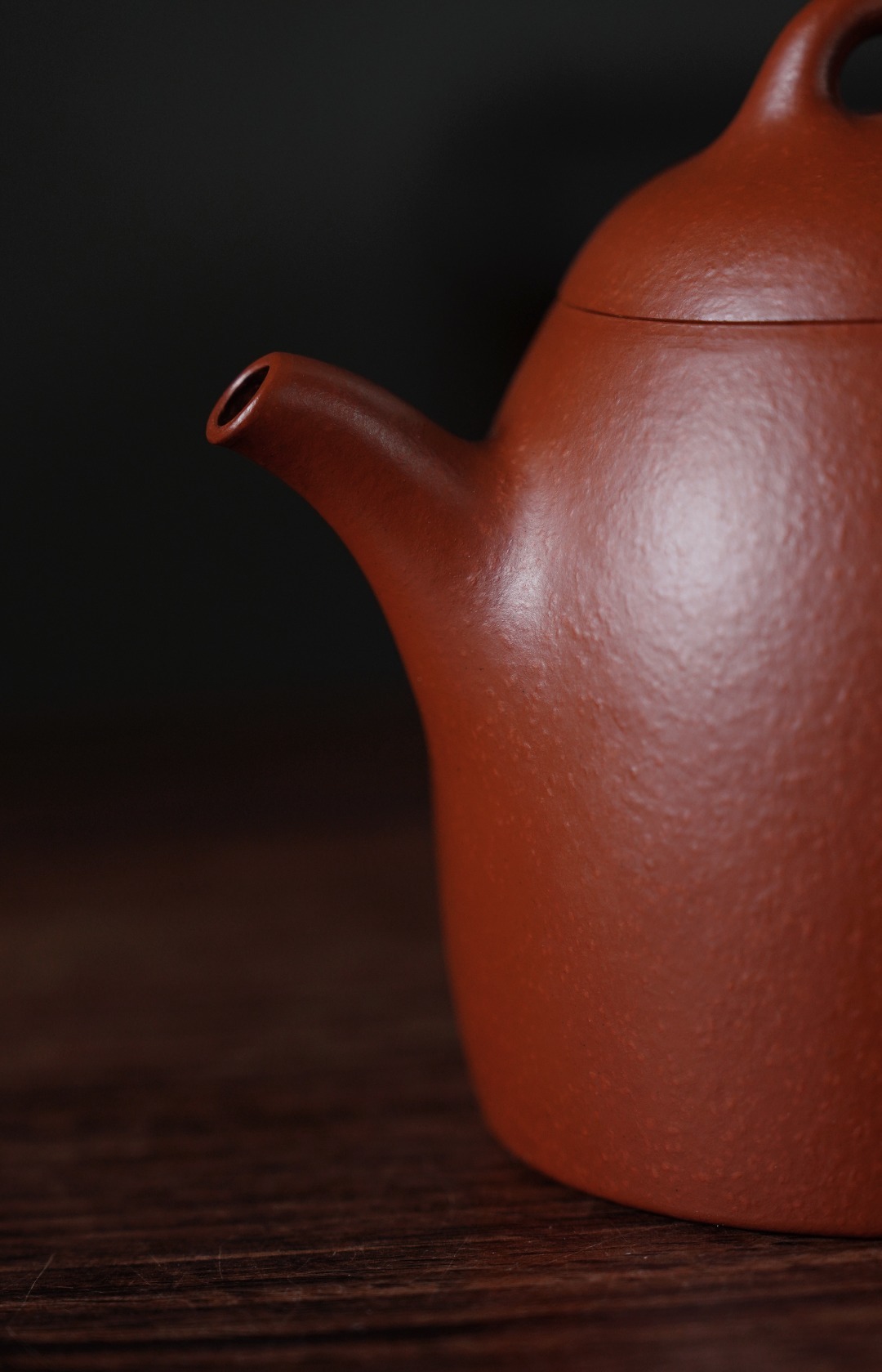 孤品，孤品，孤品【秦權】--桃園春茗，以壺為秤。 秦權雖小，有容乃大。