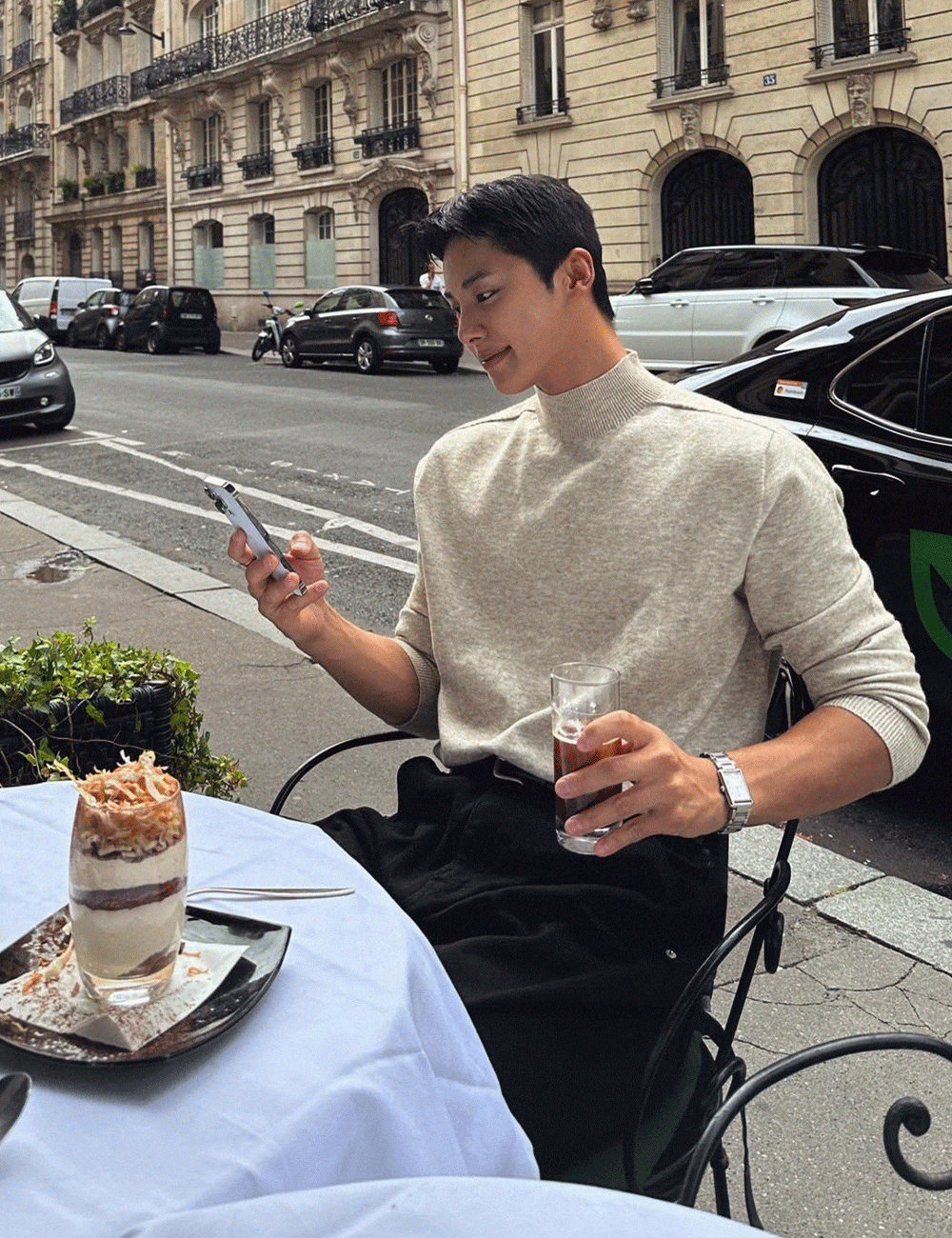 羊絨半高領針織衫上衣