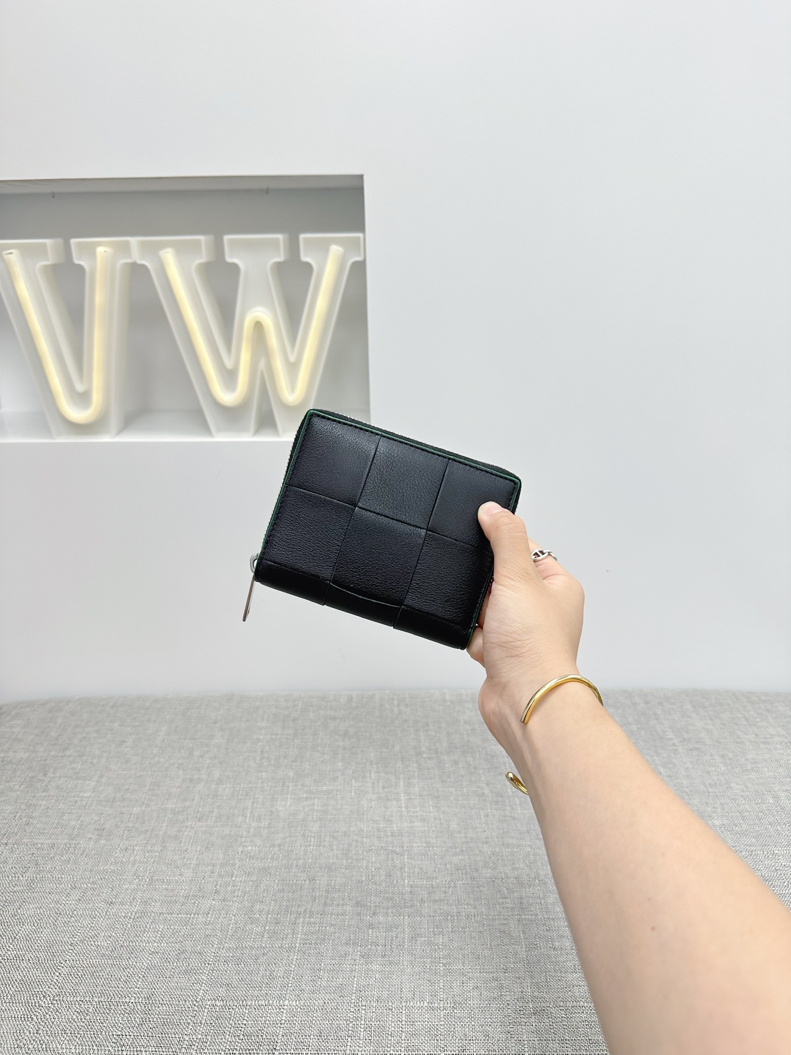 BV Cassette Zip Around Wallet