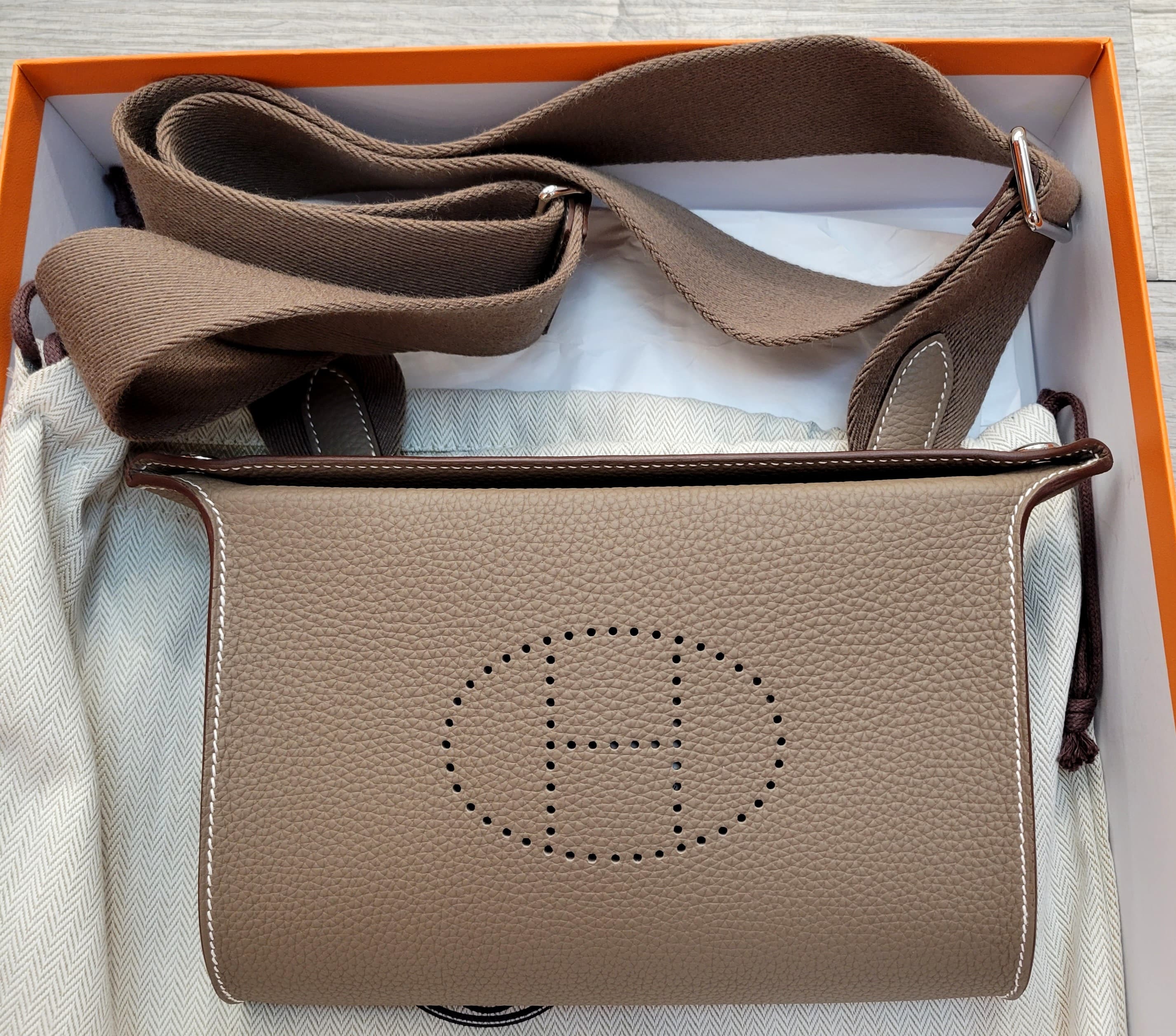 Hermes videpoches etoupe CK 大象灰銀扣