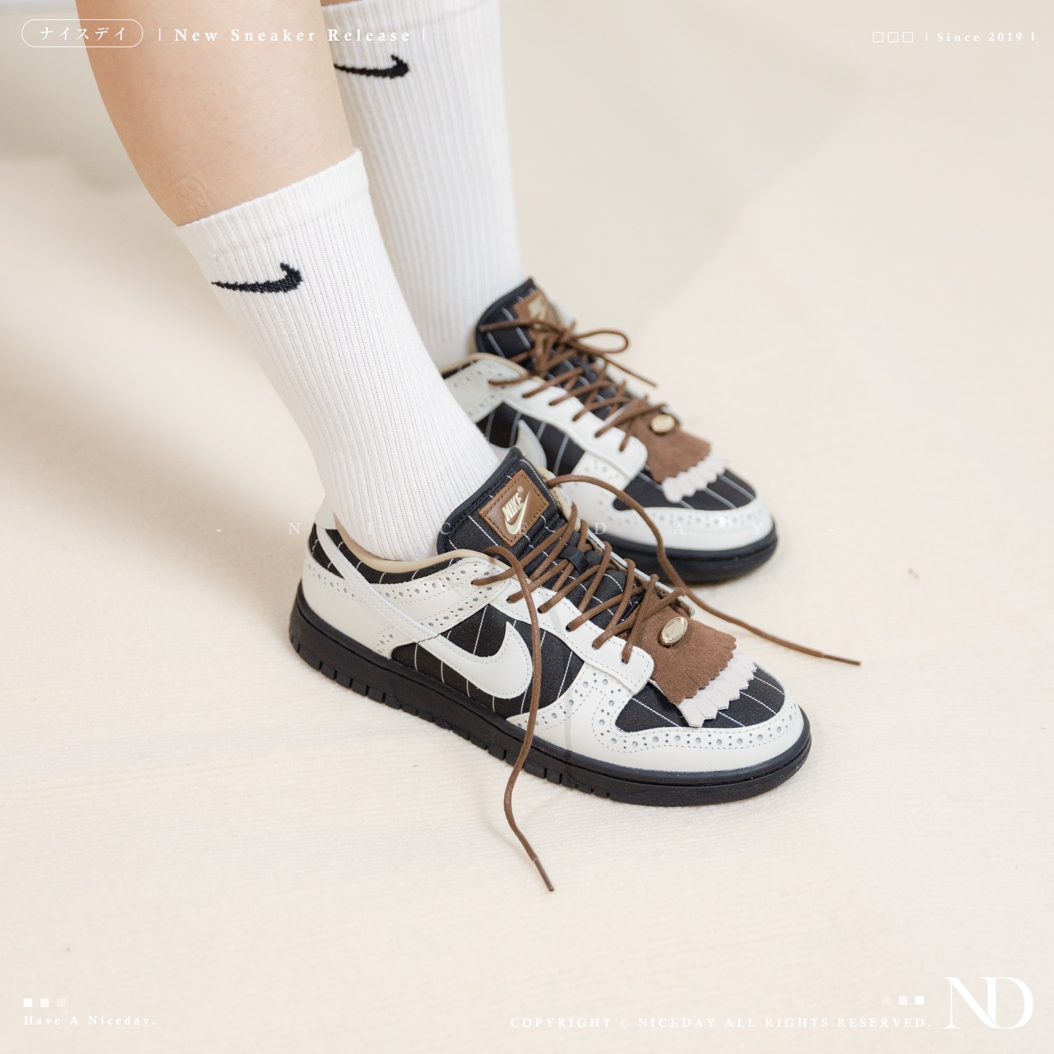 NICEDAY 部分現貨 / 代購 Nike Dunk Low 女 黑白棕 雕花鞋 美拉德 穿搭 運動 休閒鞋 Fv3642-010