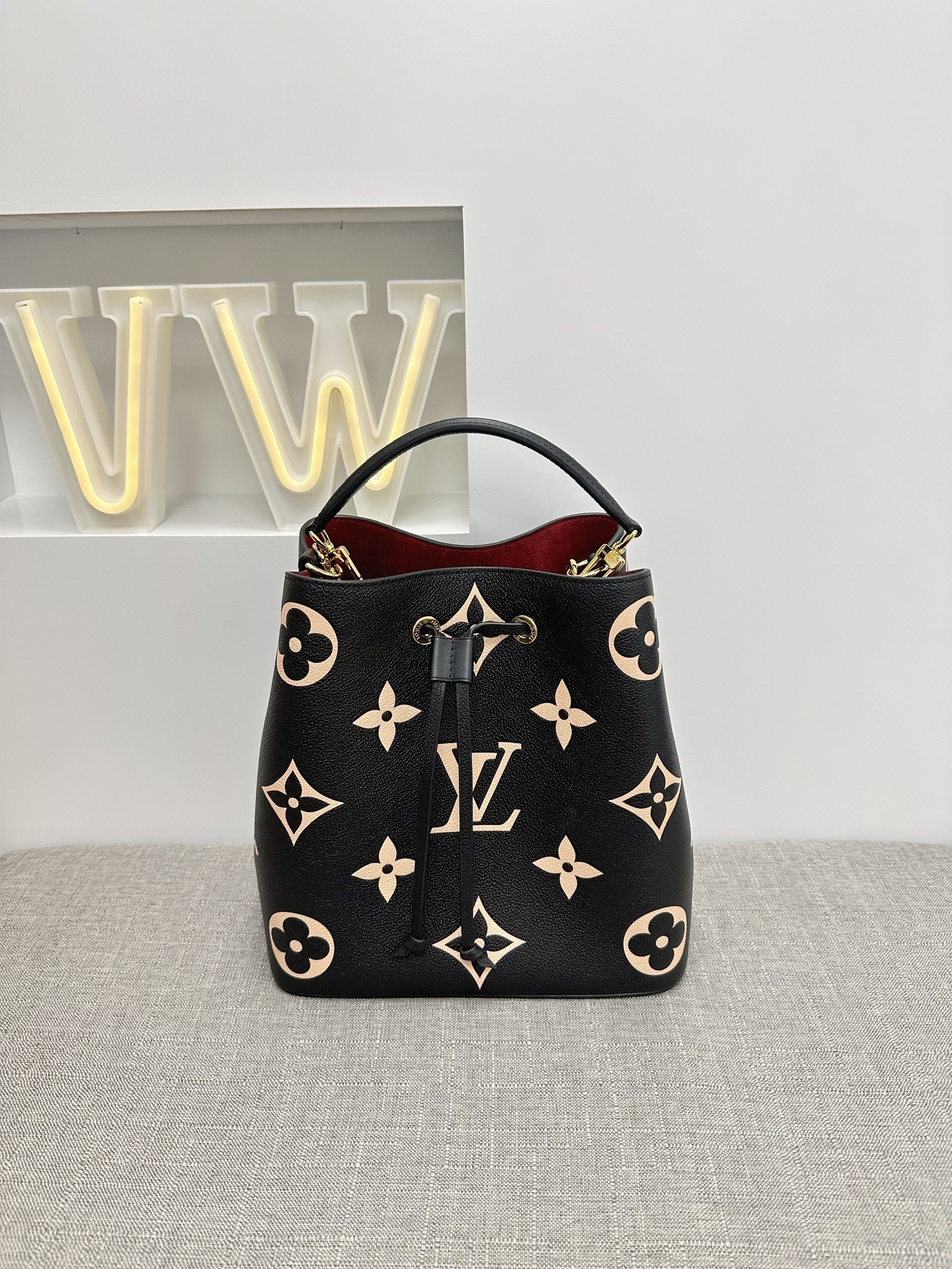 LV NeoNeo MM
