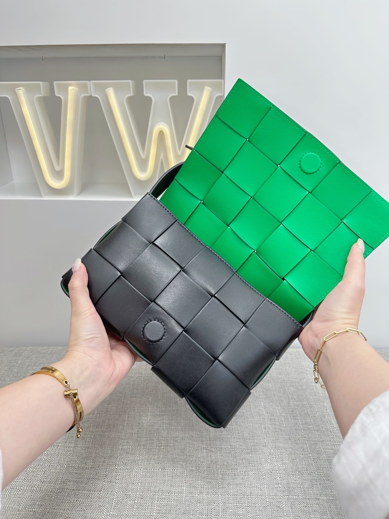 BV Cassette Bag (拼色款)