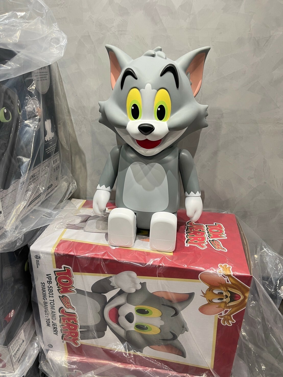 華納100週年系列TTF玩具展限定湯姆貓大型公仔限量存錢筒TOM and JERRY