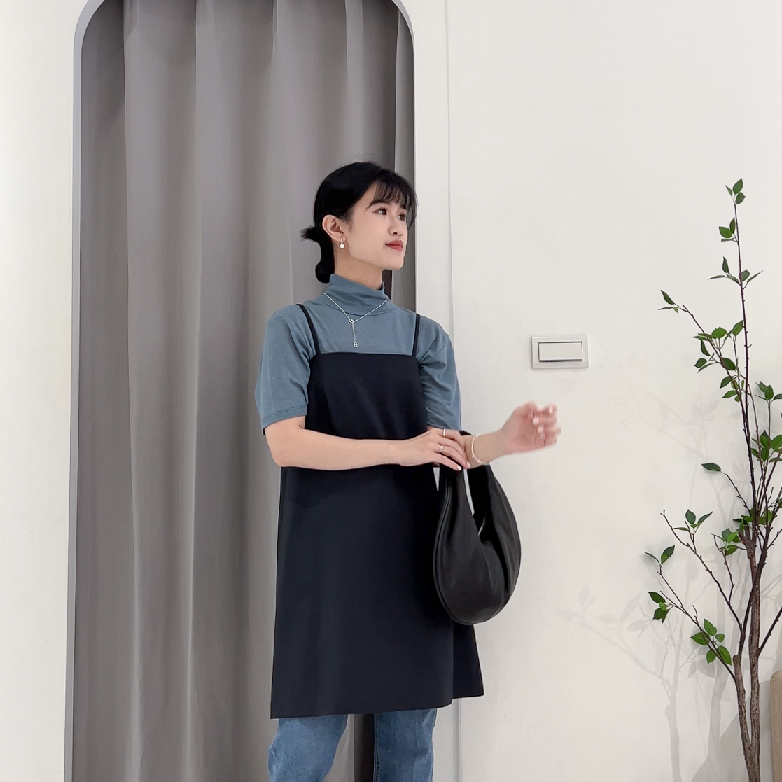 E13可調肩西料細肩短洋(深灰)