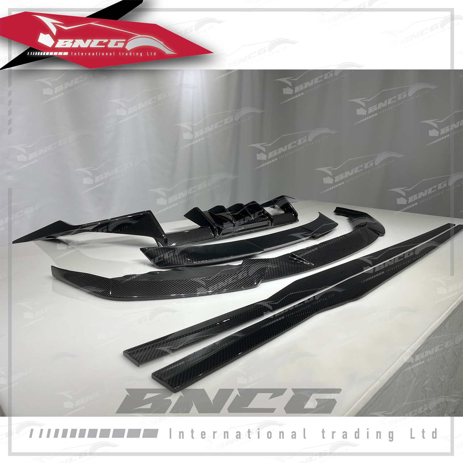 寶馬 BMW G87 M2 乾碳纖維 外觀件 空力套件 R44款 前下巴 後下巴 側裙 尾翼