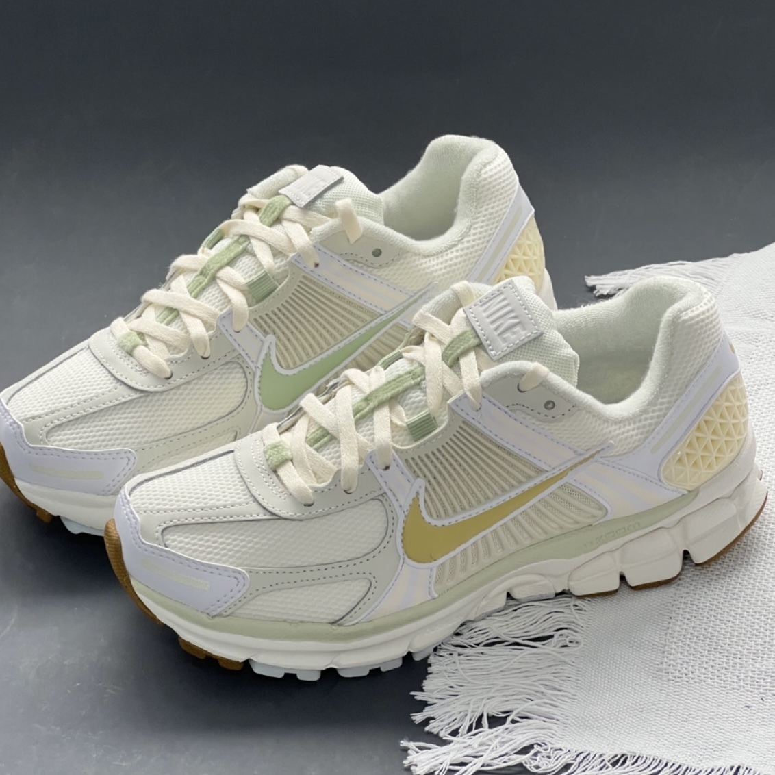 Nike Zoom Vomero 5 青檸薄荷 黃綠 薄荷綠 復古運動休閒鞋 女鞋