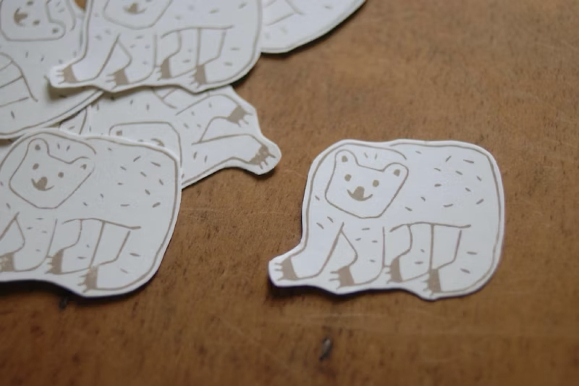 EVAKAKU Bear Hello stamp