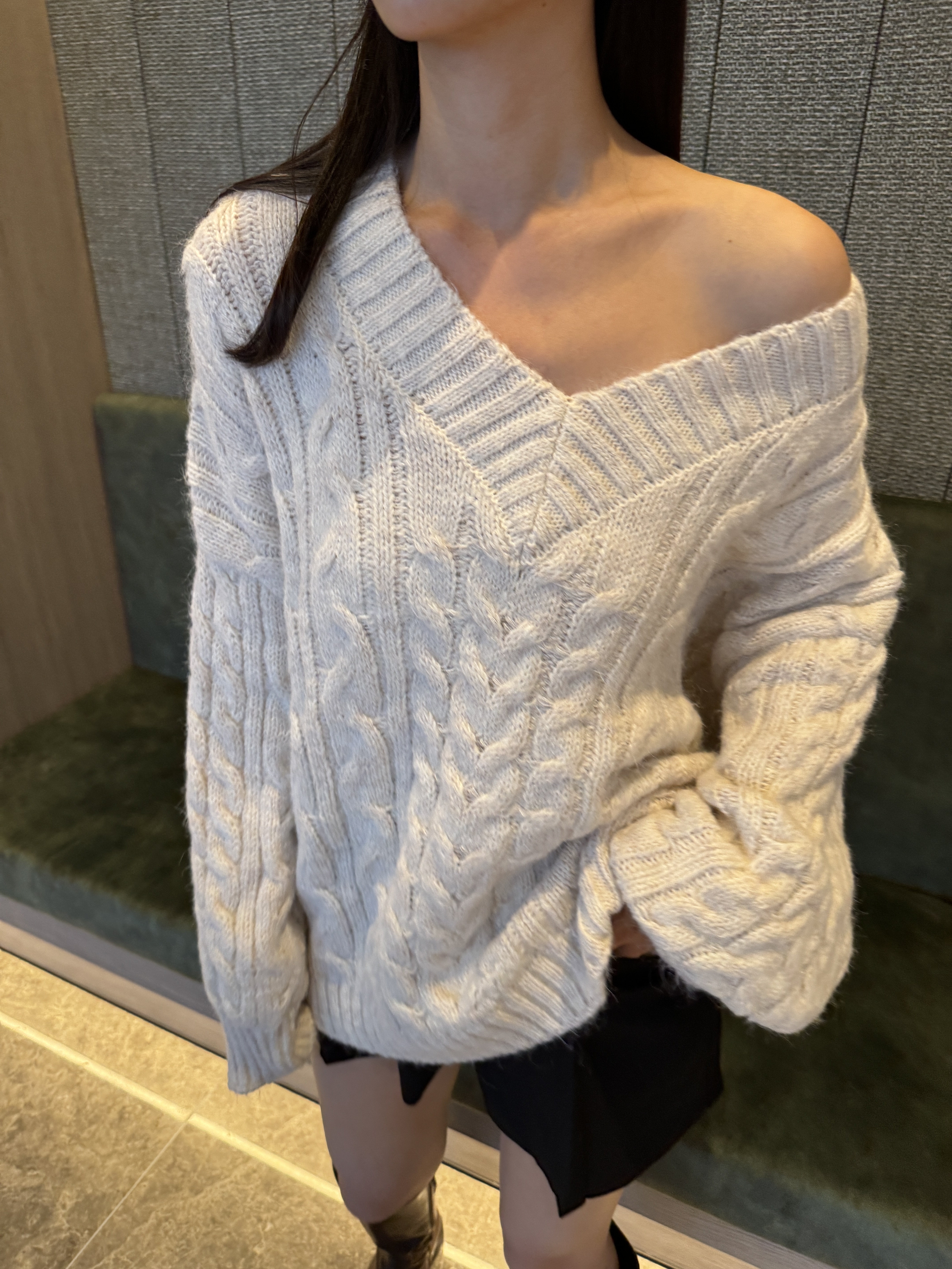 (現貨)  舒服麻花大冷衫 T1028 (米白)