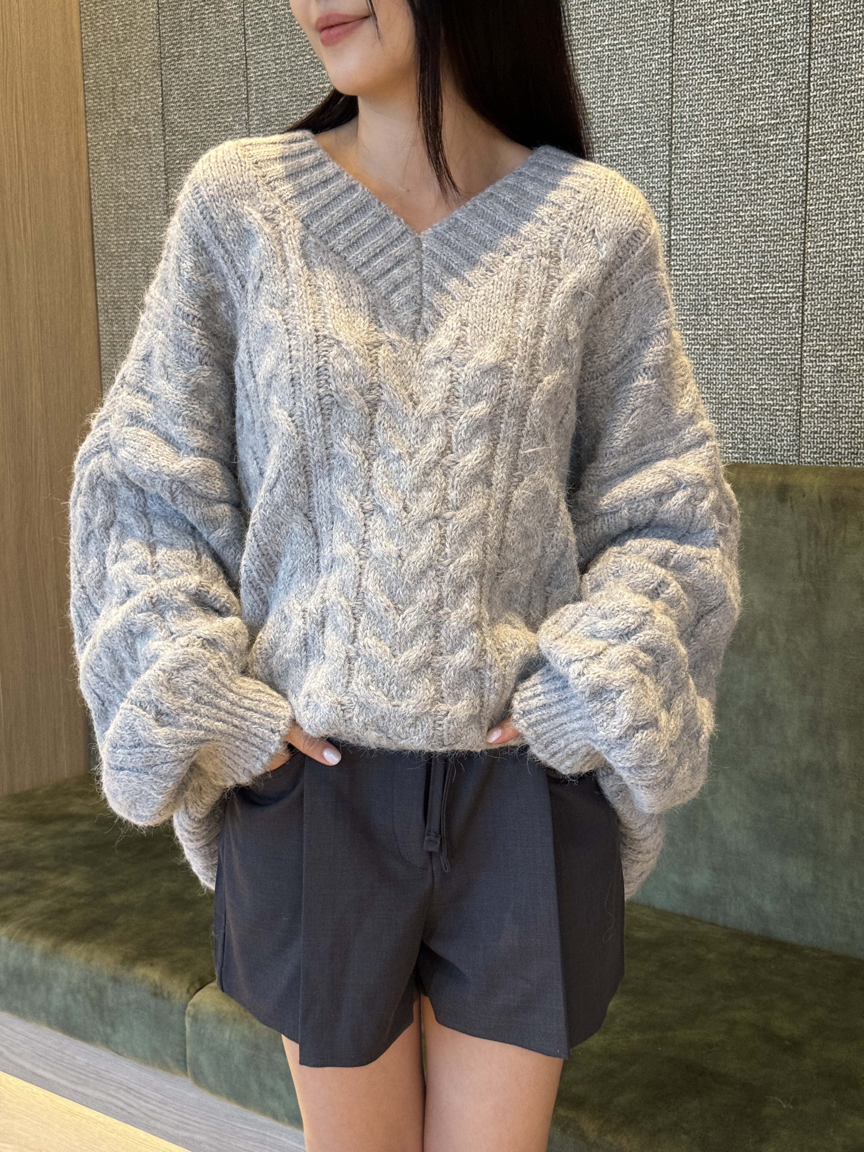 (現貨)  舒服麻花大冷衫 T1028 (米白)