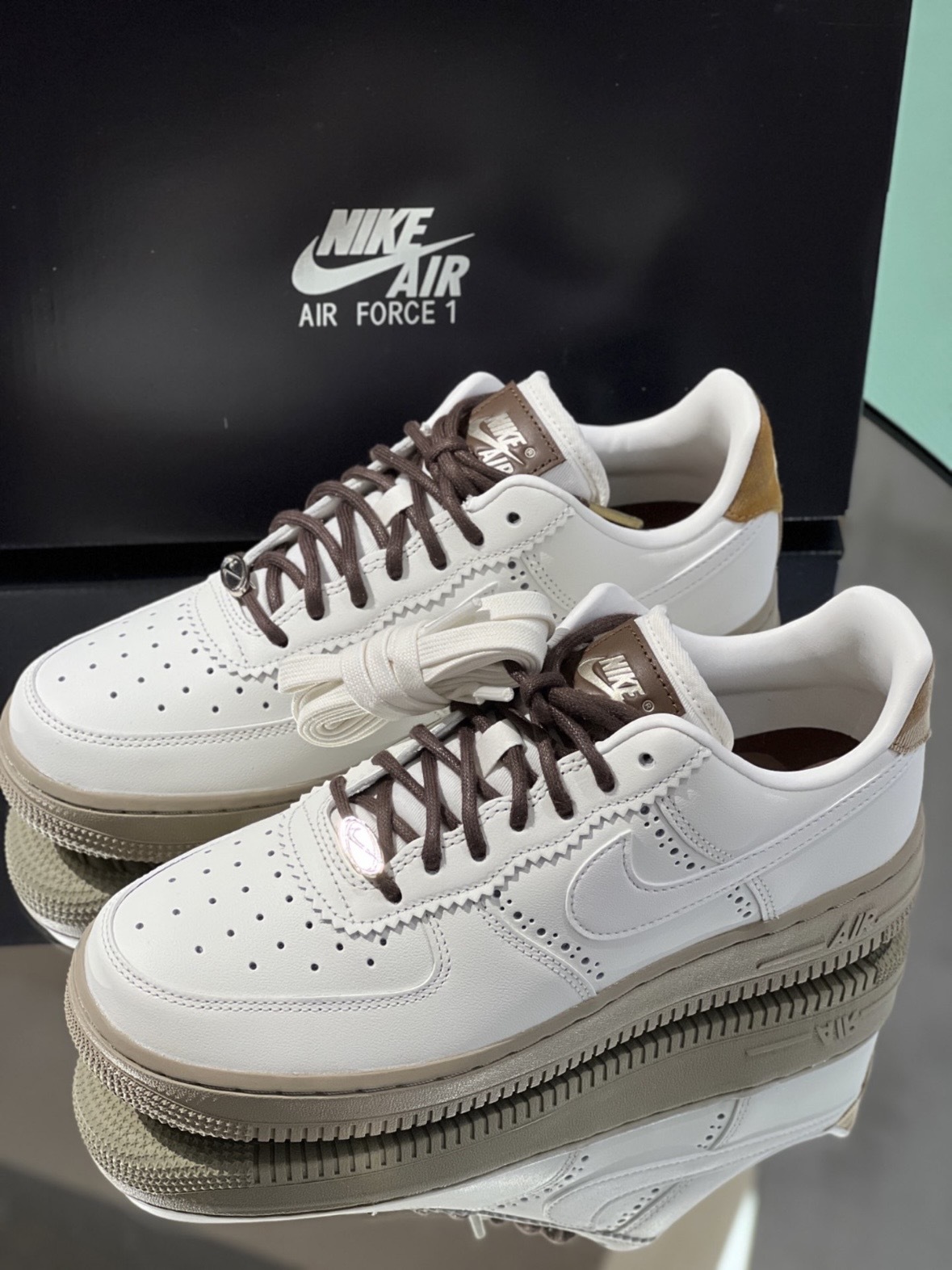 Nike Air Force 1 