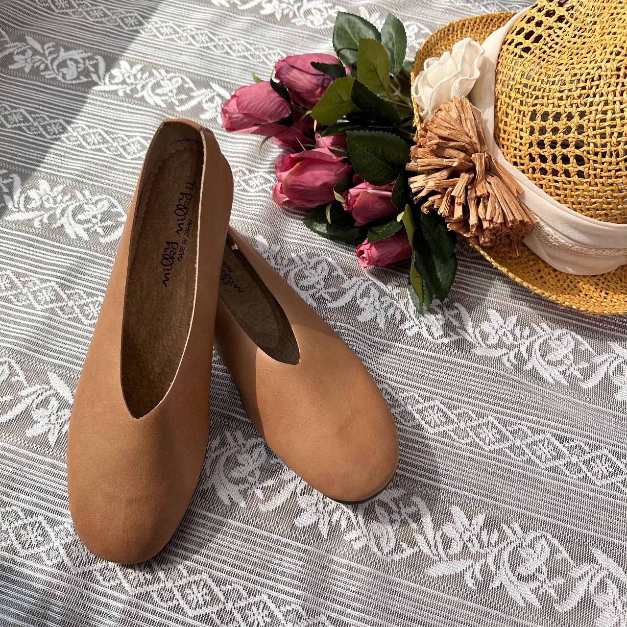 日本製柔軟舒適啡色平底鞋