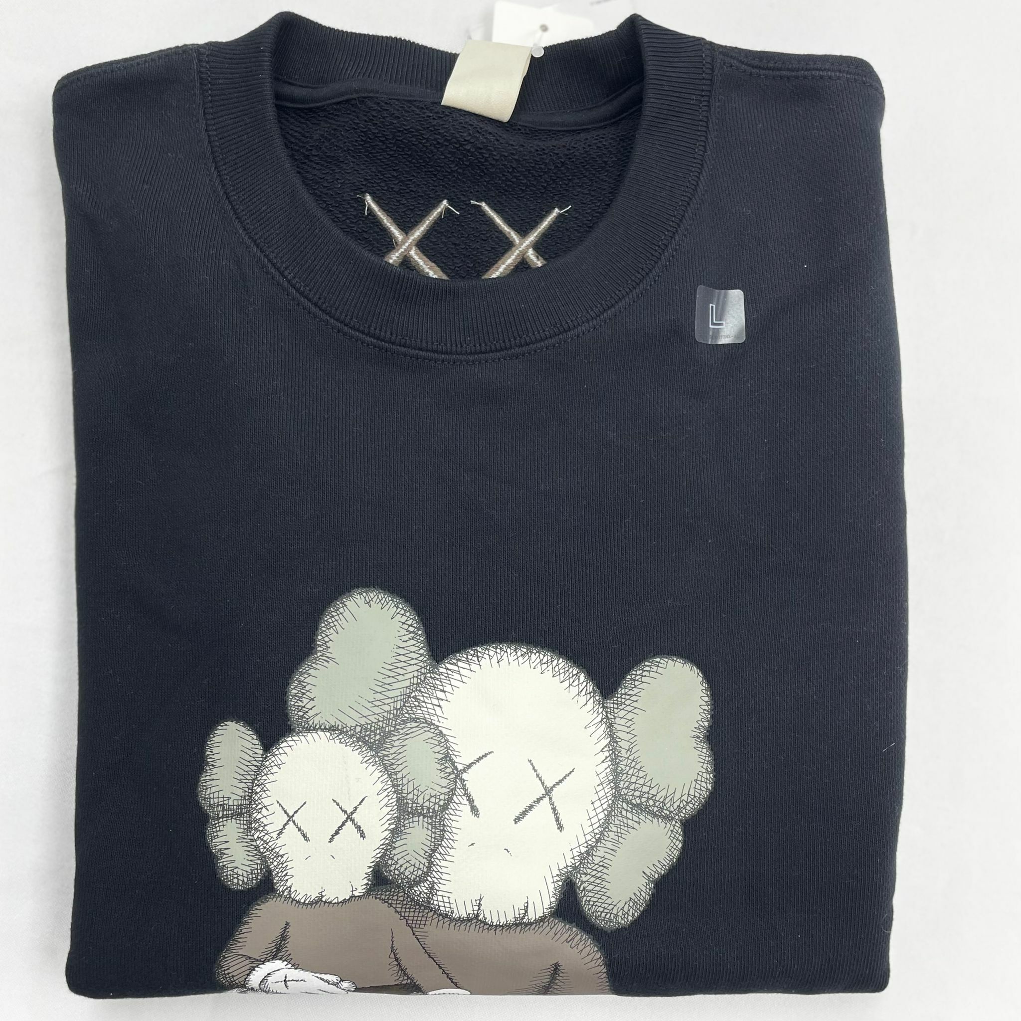 UNIQLO x KAWS SWEAT LONG SLEEVE SHIRT BLK (ALDULT /KIDS)