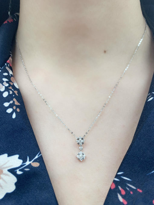 18K White Gold Diamond Pendant (Chain Included)