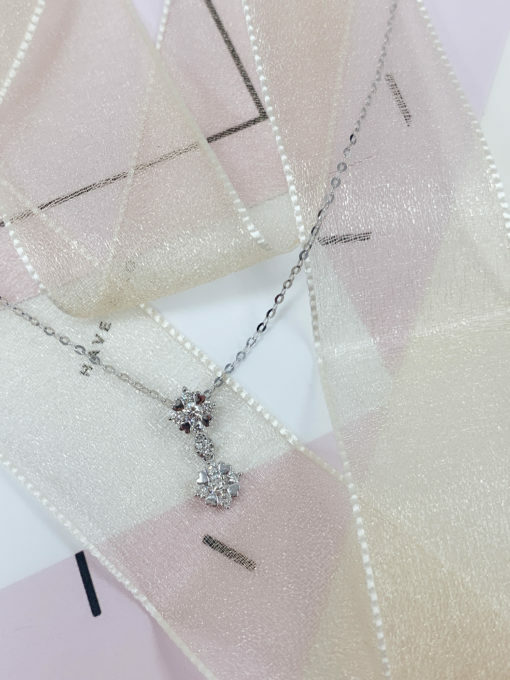 18K White Gold Diamond Pendant (Chain Included)