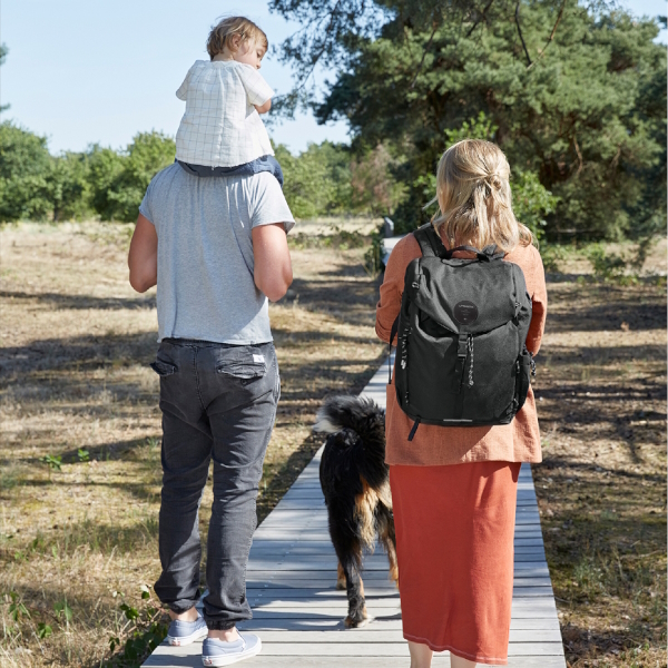 親子踏青，輕鬆的散步、戶外野餐，享受大自然山裡芬多精的同時，也別忘記愛護它