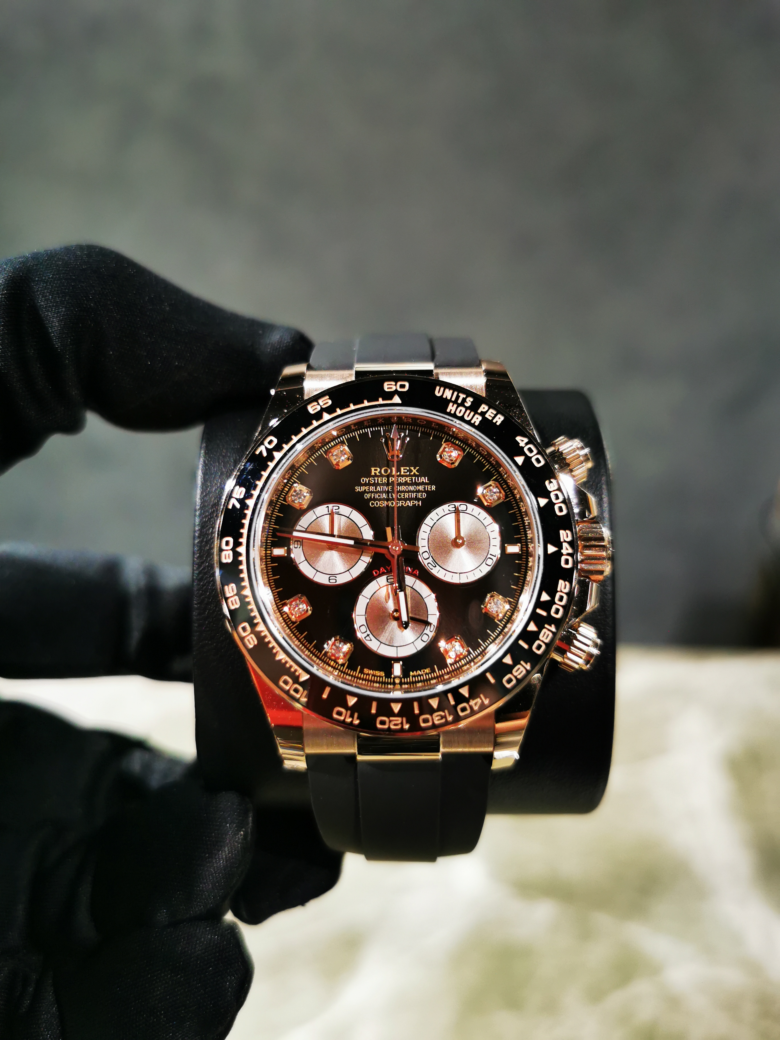 126515ln ROLEX COSMOGRAPH DAYTONA BLACK DIAL DIAMOND