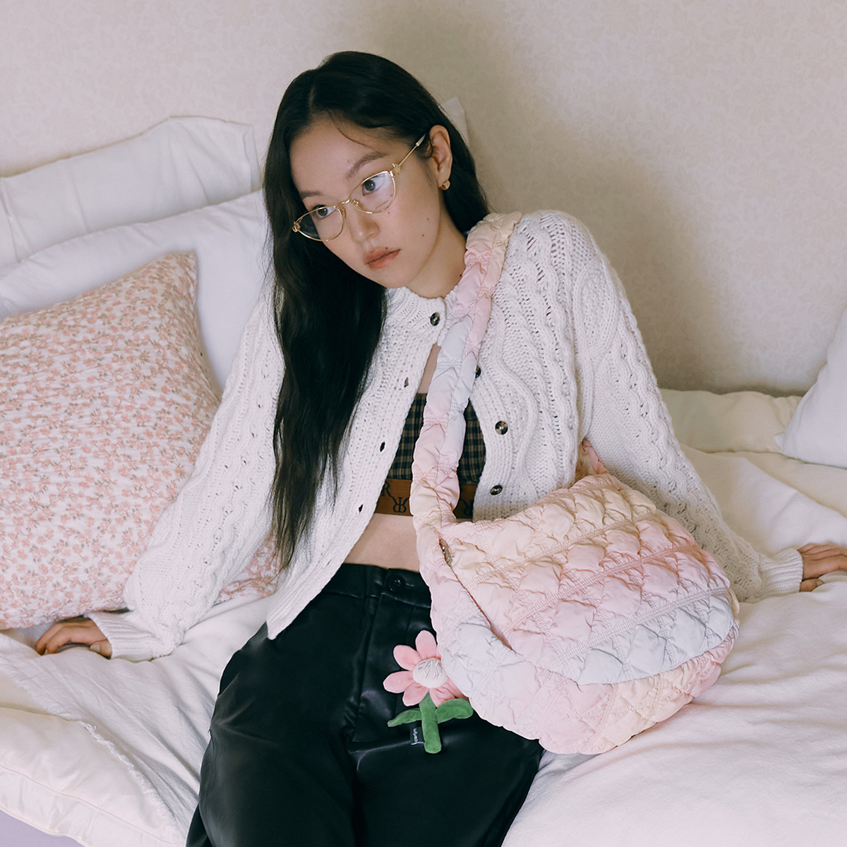 Carlyn Soft Cotton Candy Bag (L)