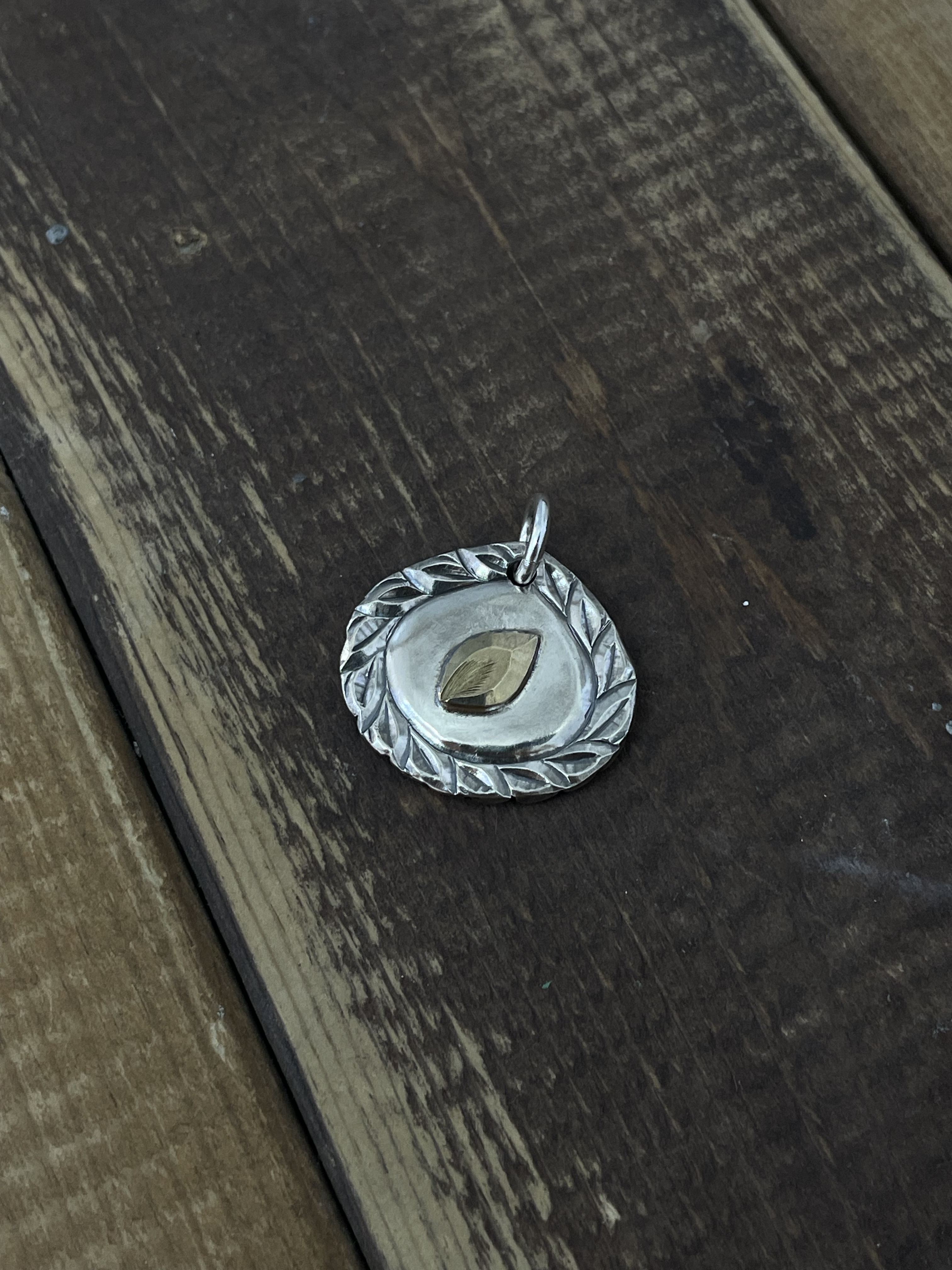 鳴島翔 tatami Metal Pendant Nalu K18sun