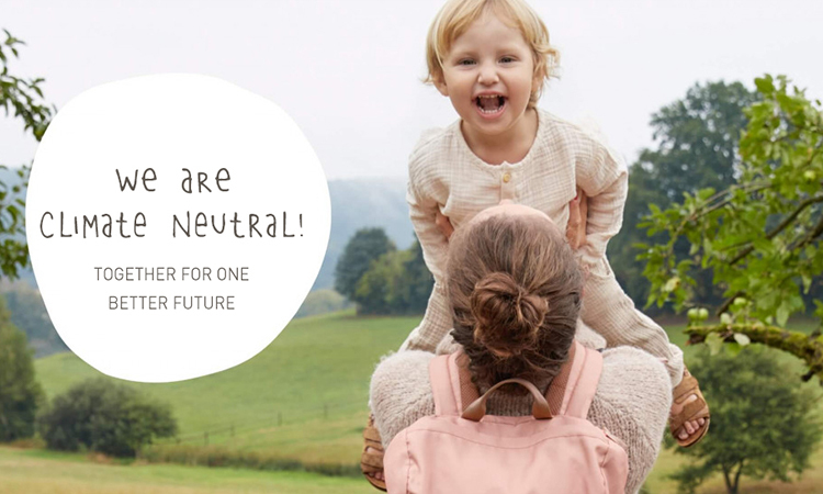 LASSIG為「氣候中和」認證公司，確保對生態環境影響降至最低，追求將育兒美學生活與永續環保責任相結合的品牌目標。