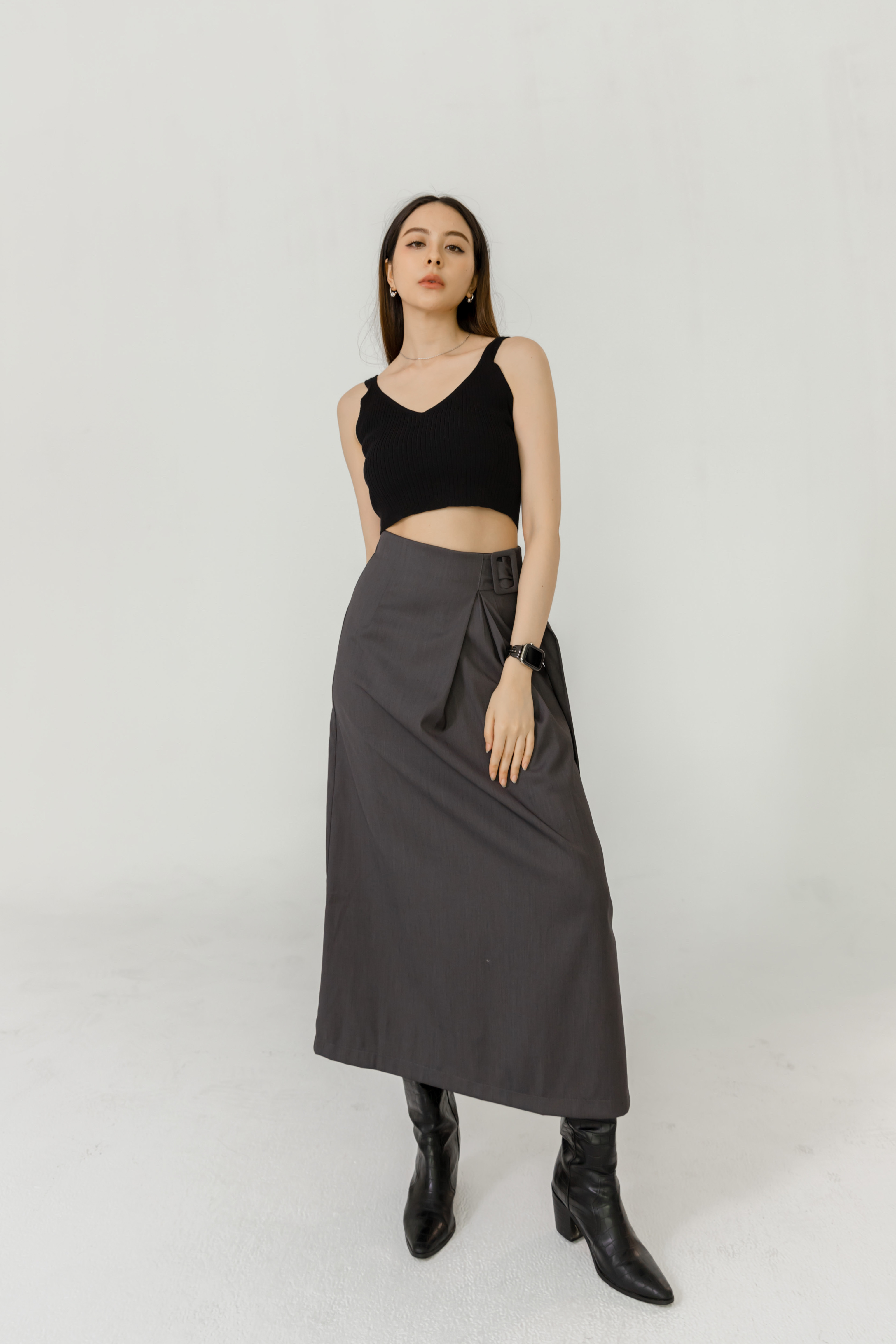 側扣環造型西裝裙（深灰色/3尺寸）