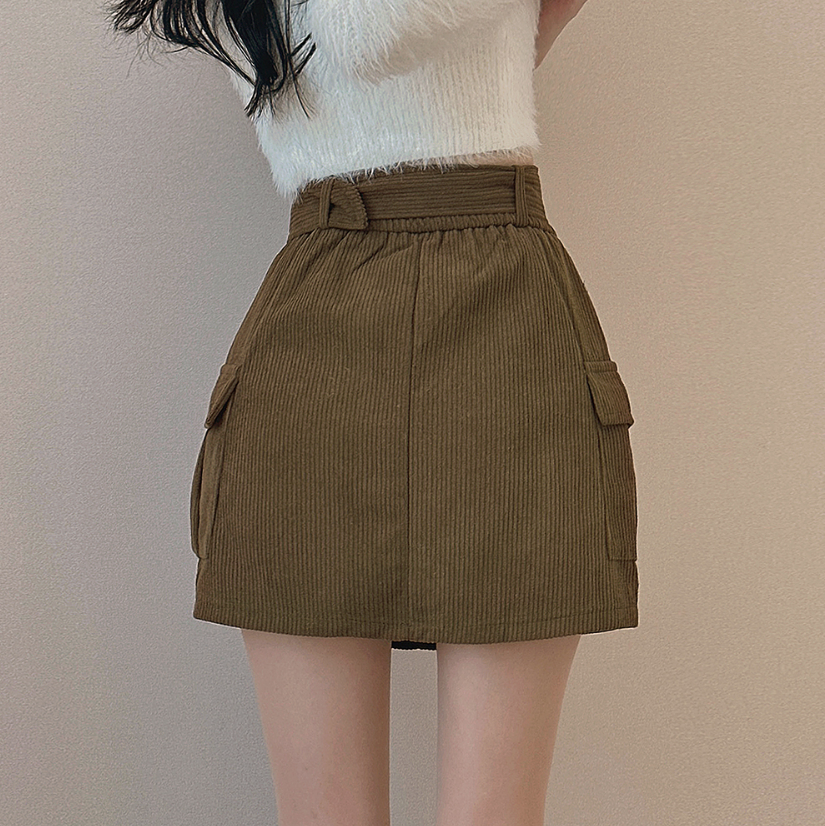 燈芯絨短裙