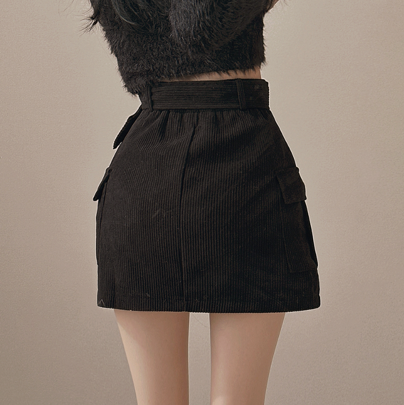 燈芯絨短裙