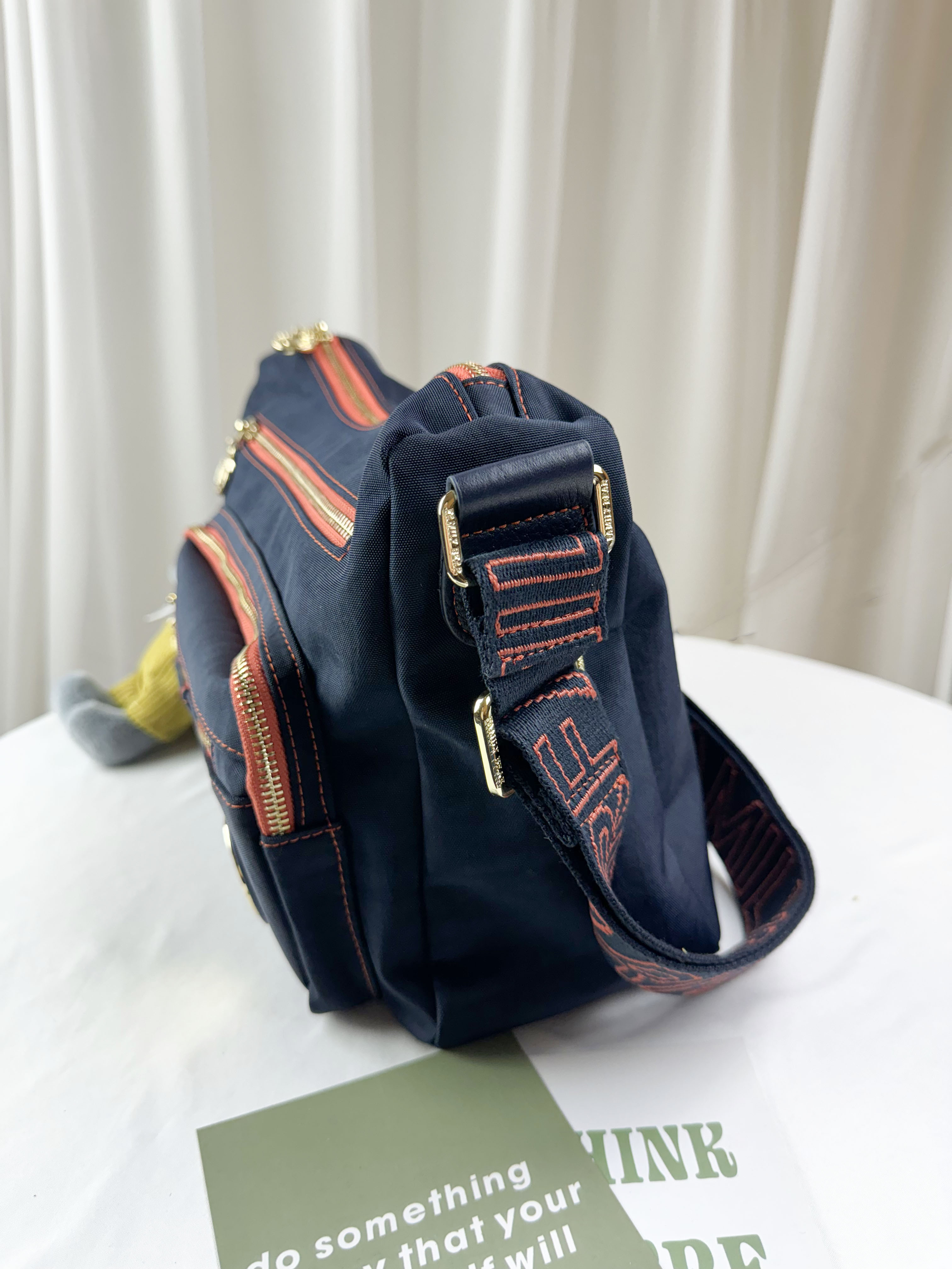 FamilyBear 藍橙織帶防潑水側背包 附兔兔吊飾   #6155