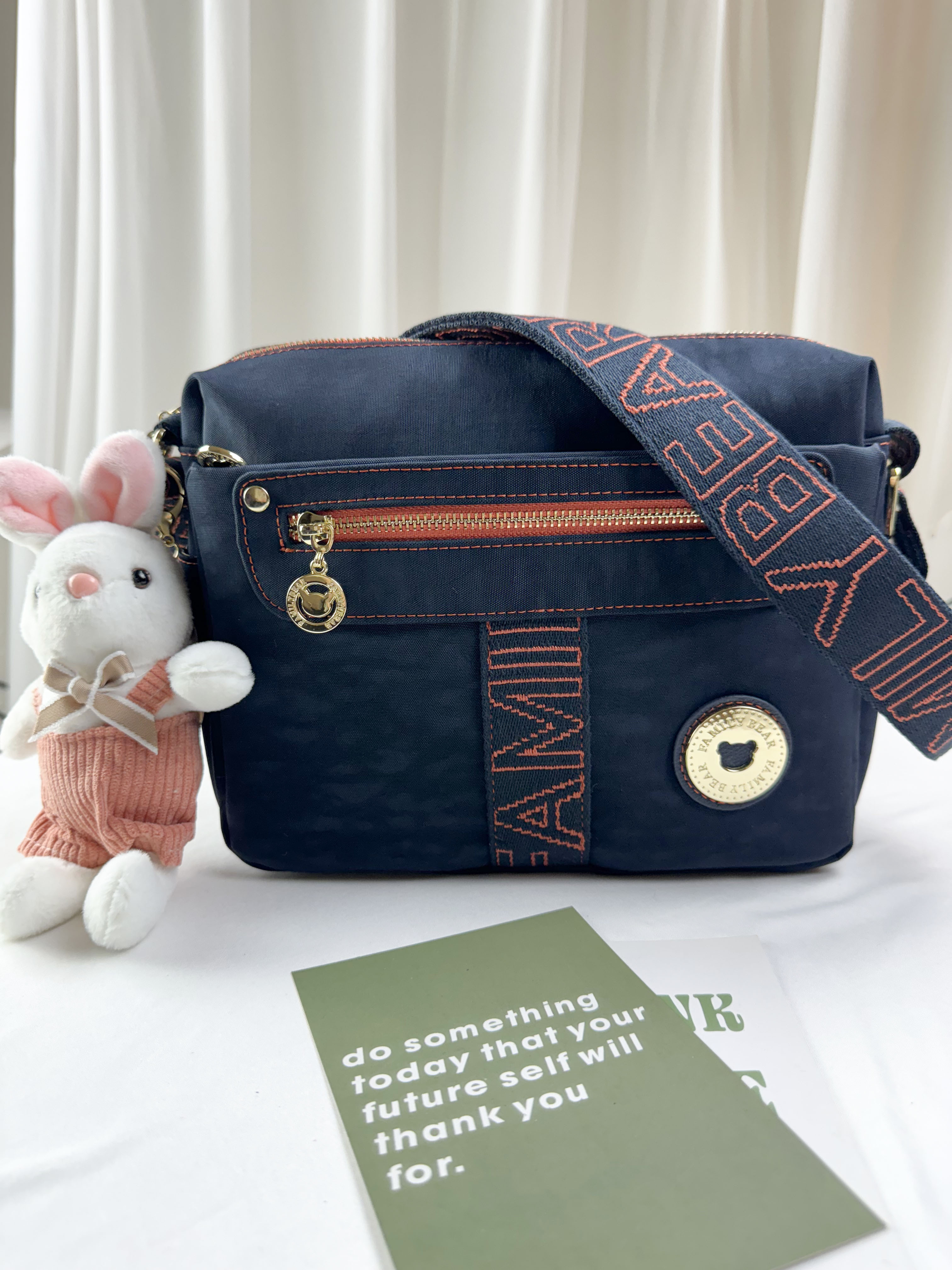 FamilyBear 藍橙織帶防潑水側背包 附兔兔吊飾 #29295