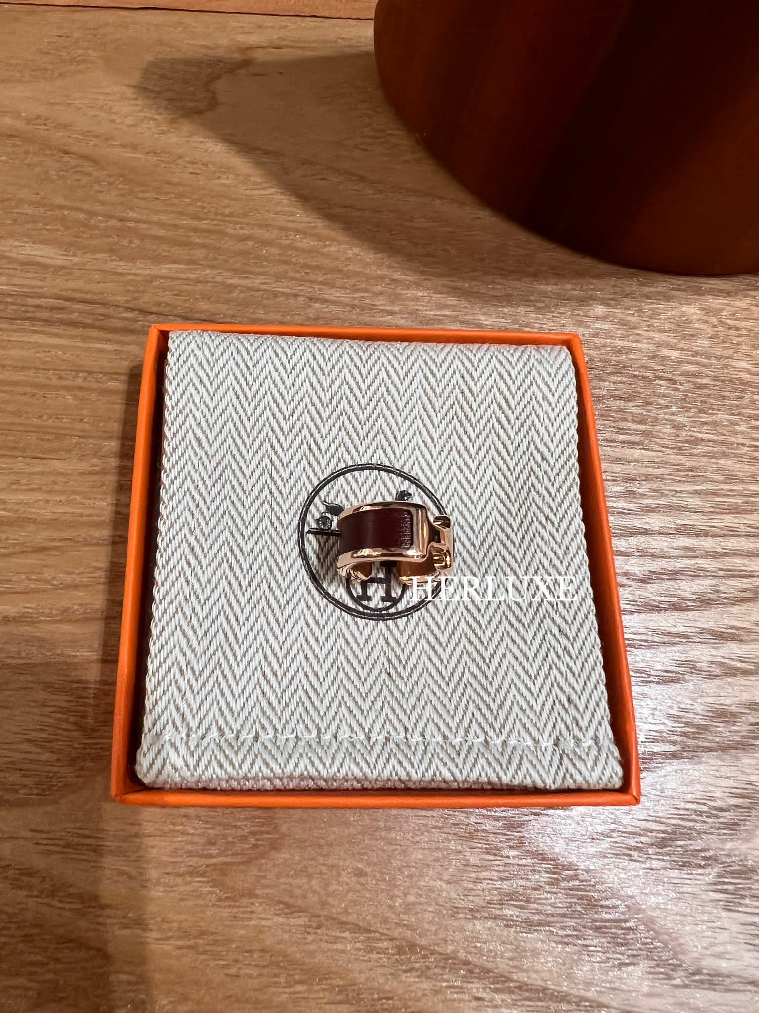 耳骨扣Bijou d’oreille olympe pm rouge H CD