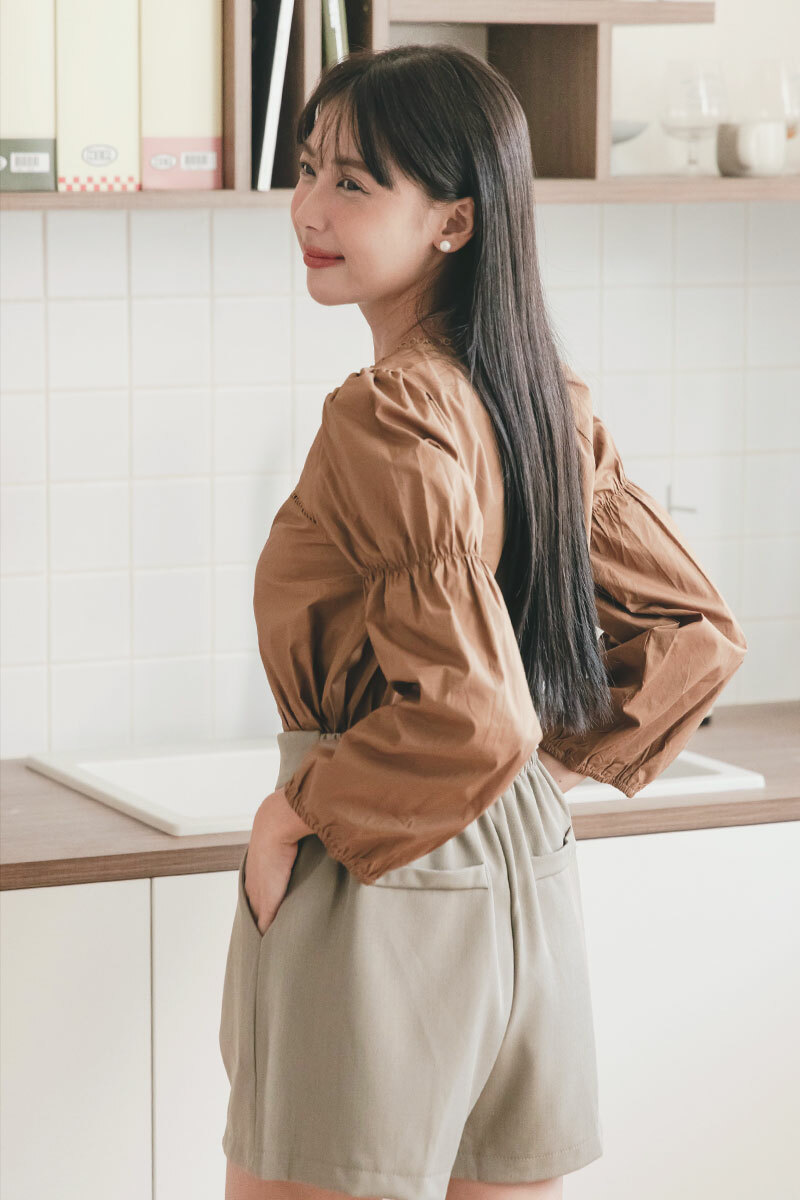 【官網限定】氣質簍空緹花邊袖上衣