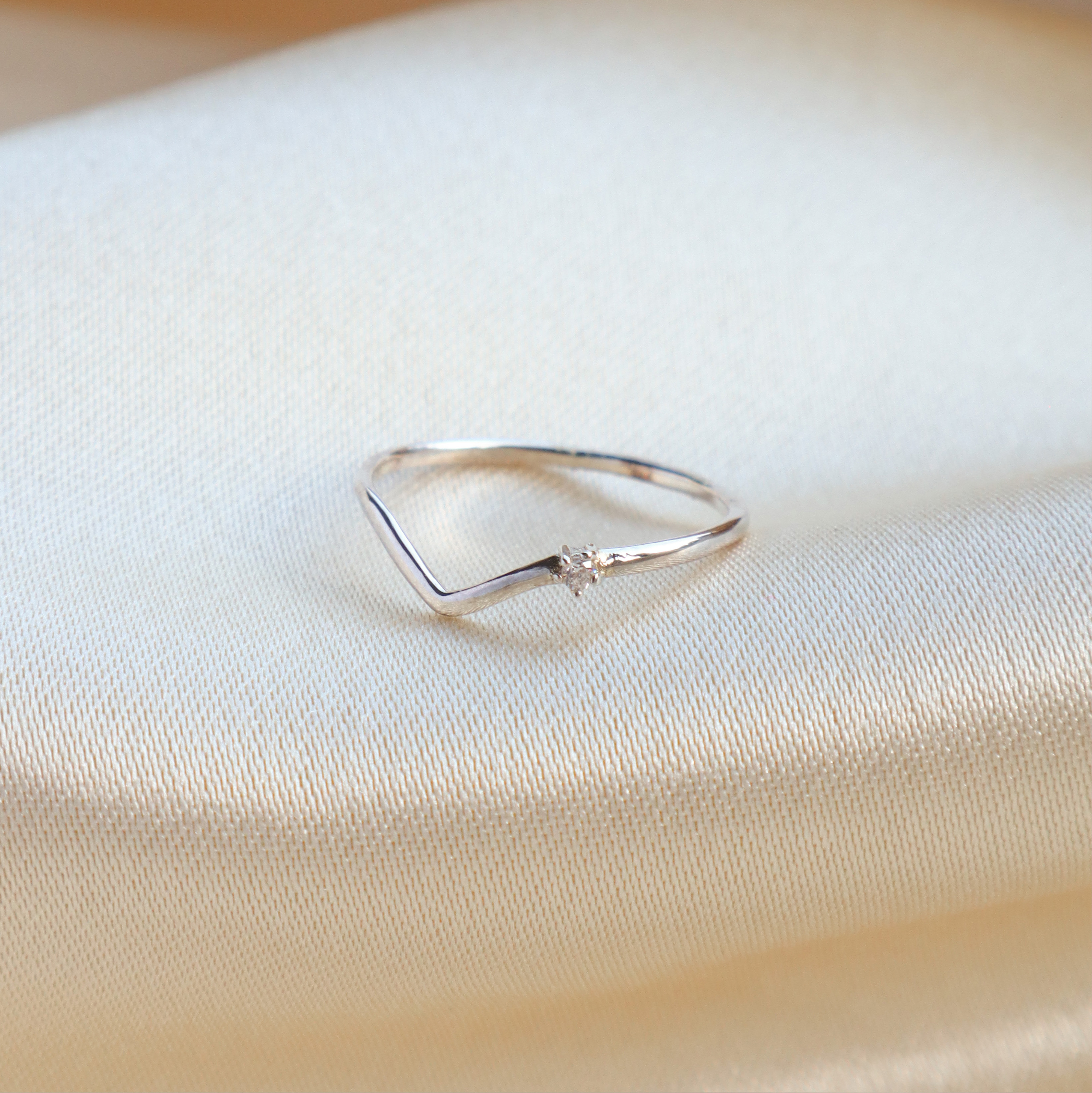 Silver/璀璨微笑V型尾戒