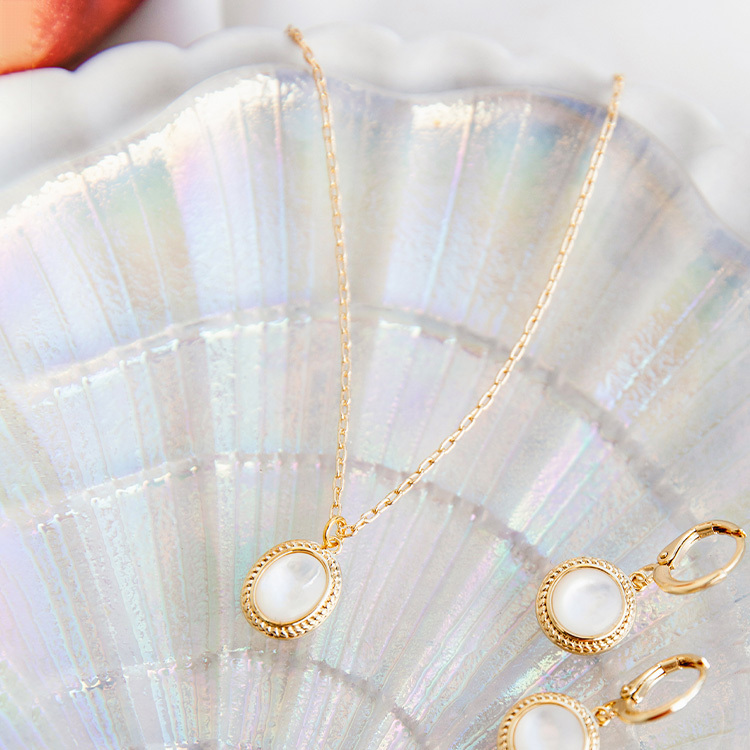 漫步塞納河畔 – 貝殼 – 項鍊