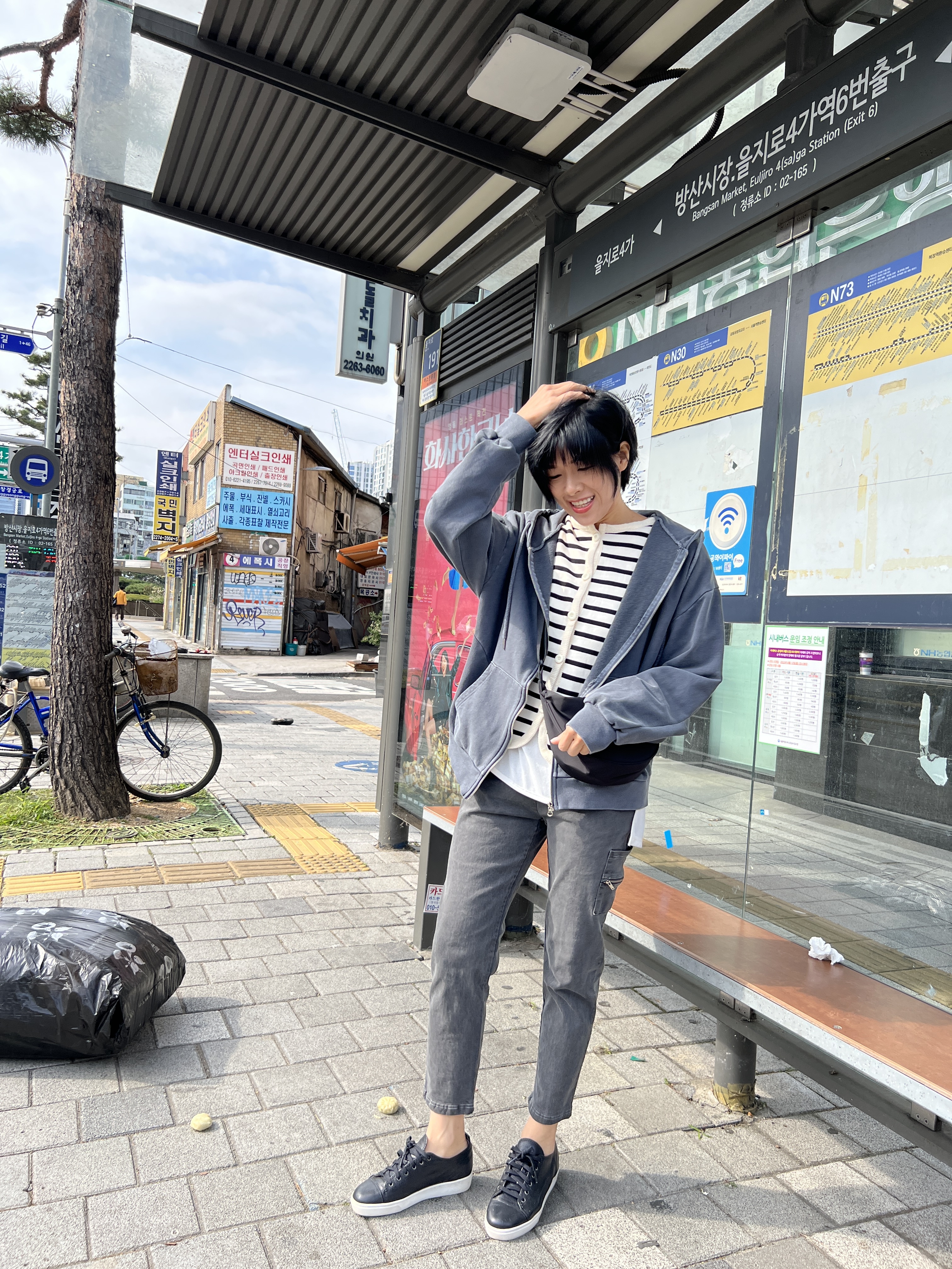 正韓全真皮內增高休閒鞋 (黑)