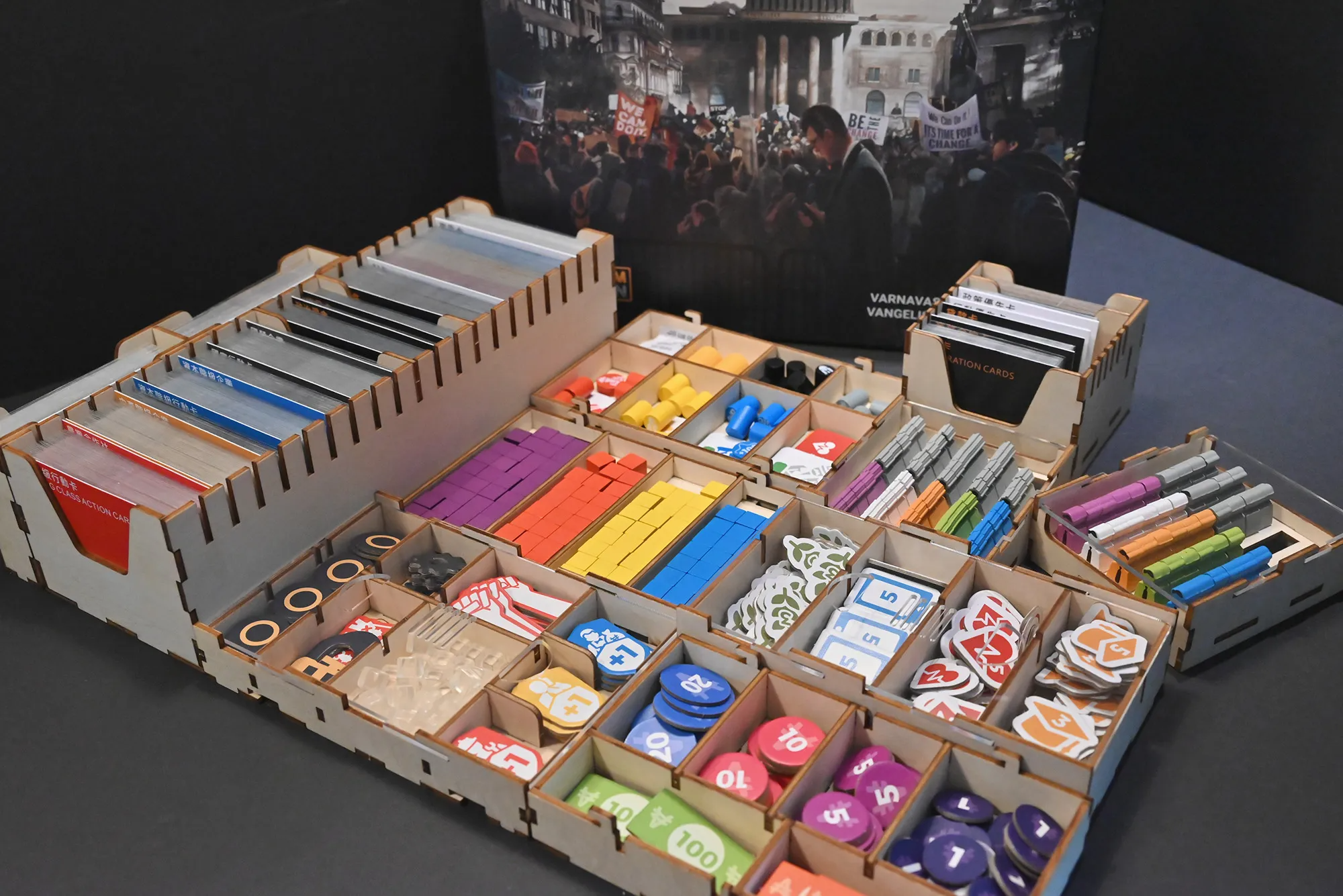 Crowbox insert - Hegemony