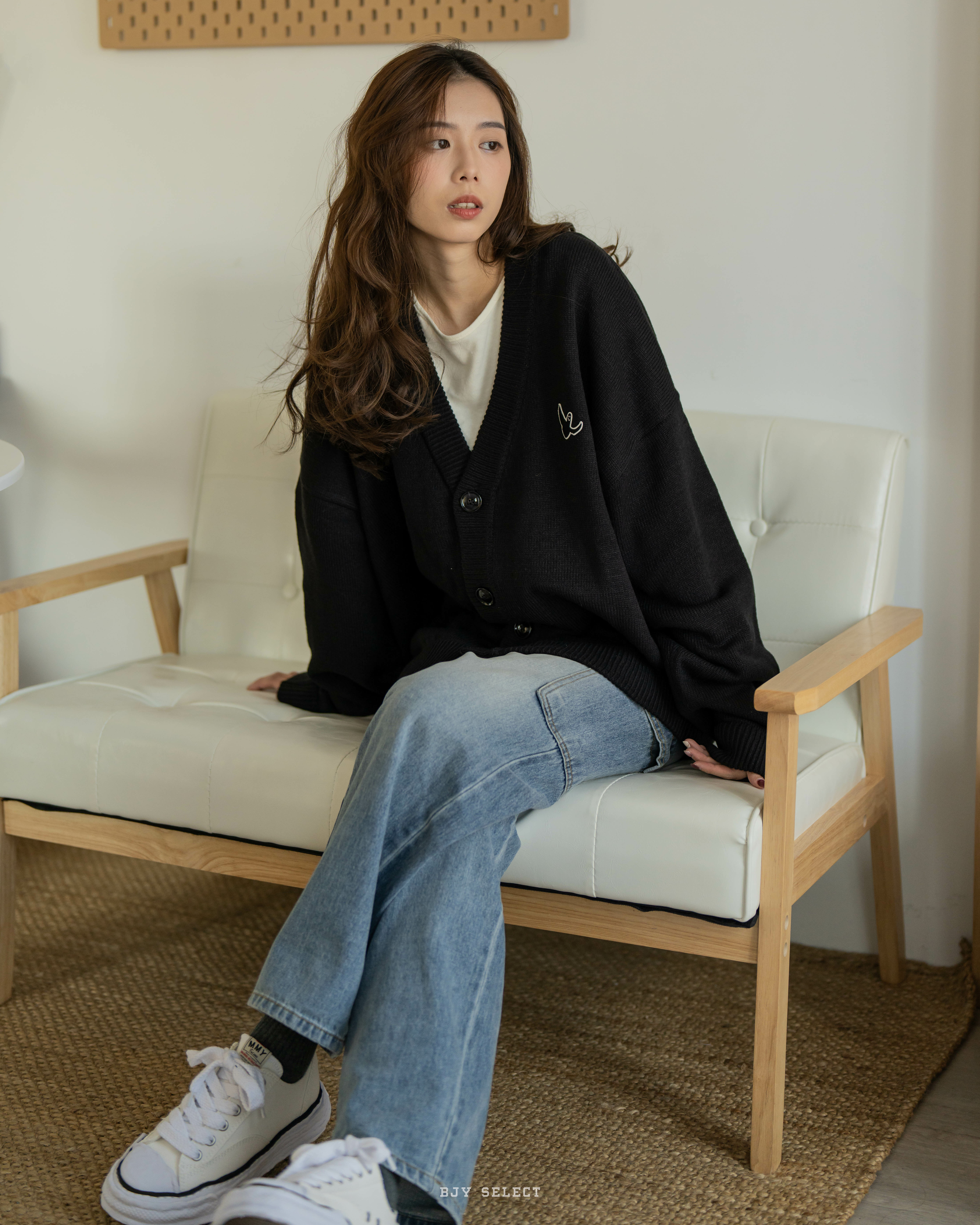 #現貨 What it isn't 小天使 刺繡 排扣 針織開襟外套 兩色