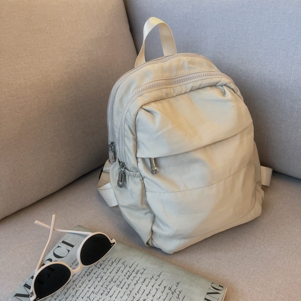 韓系輕量型刷刷後背包/二色