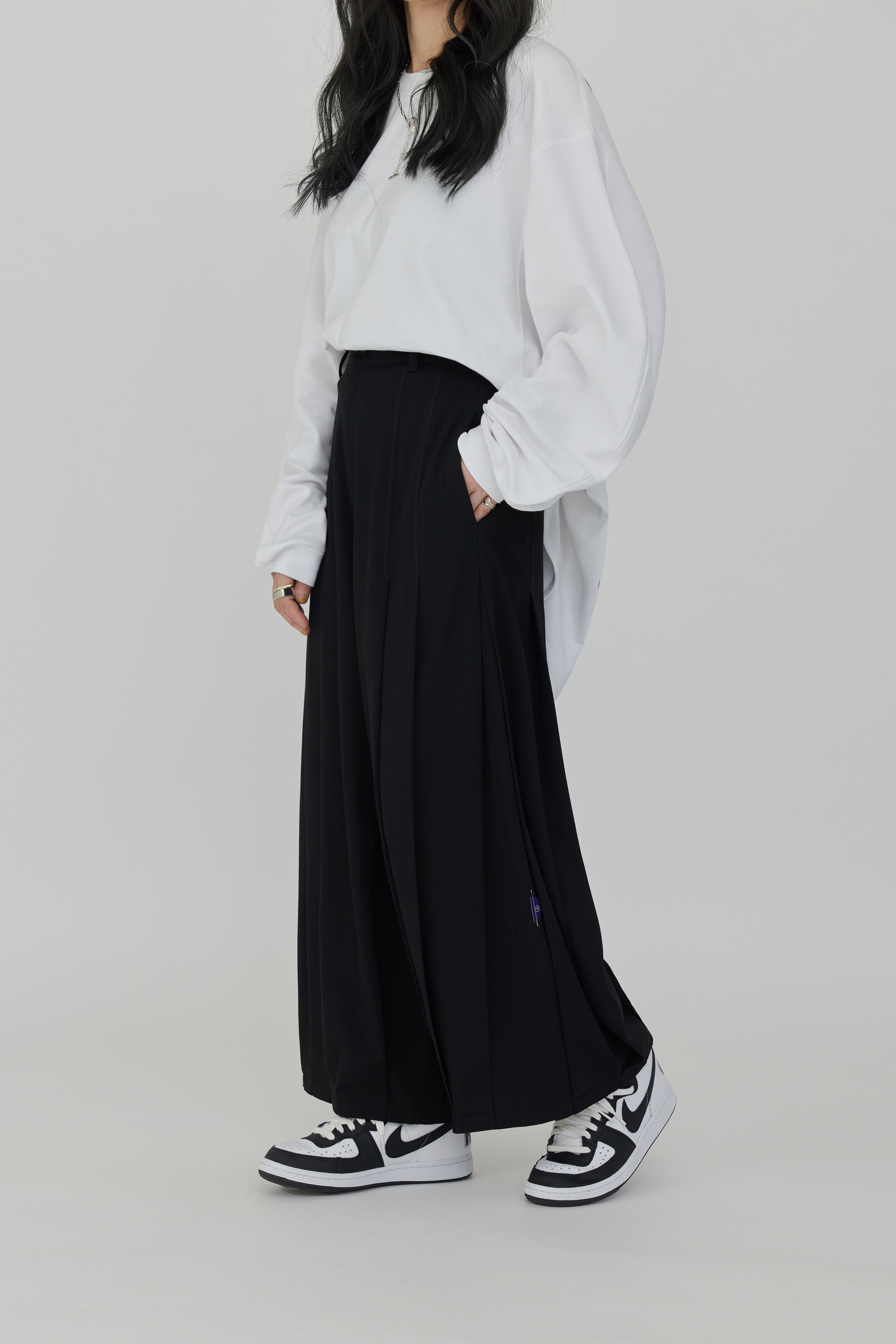Balloon Wide-Leg Pants | Black