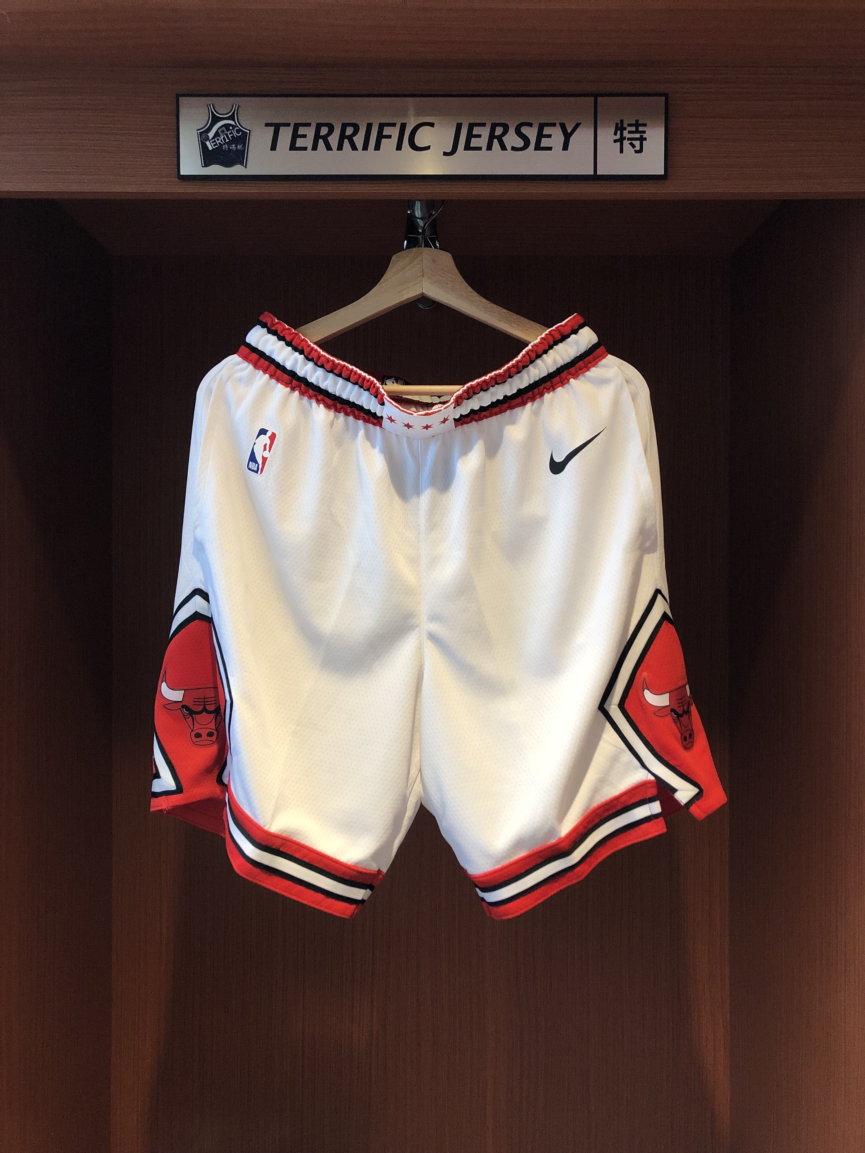 NBA球褲 Chicago bulls 芝加哥公牛白球褲 Association Nike Swingman Shorts 球迷版 有口袋 全新
