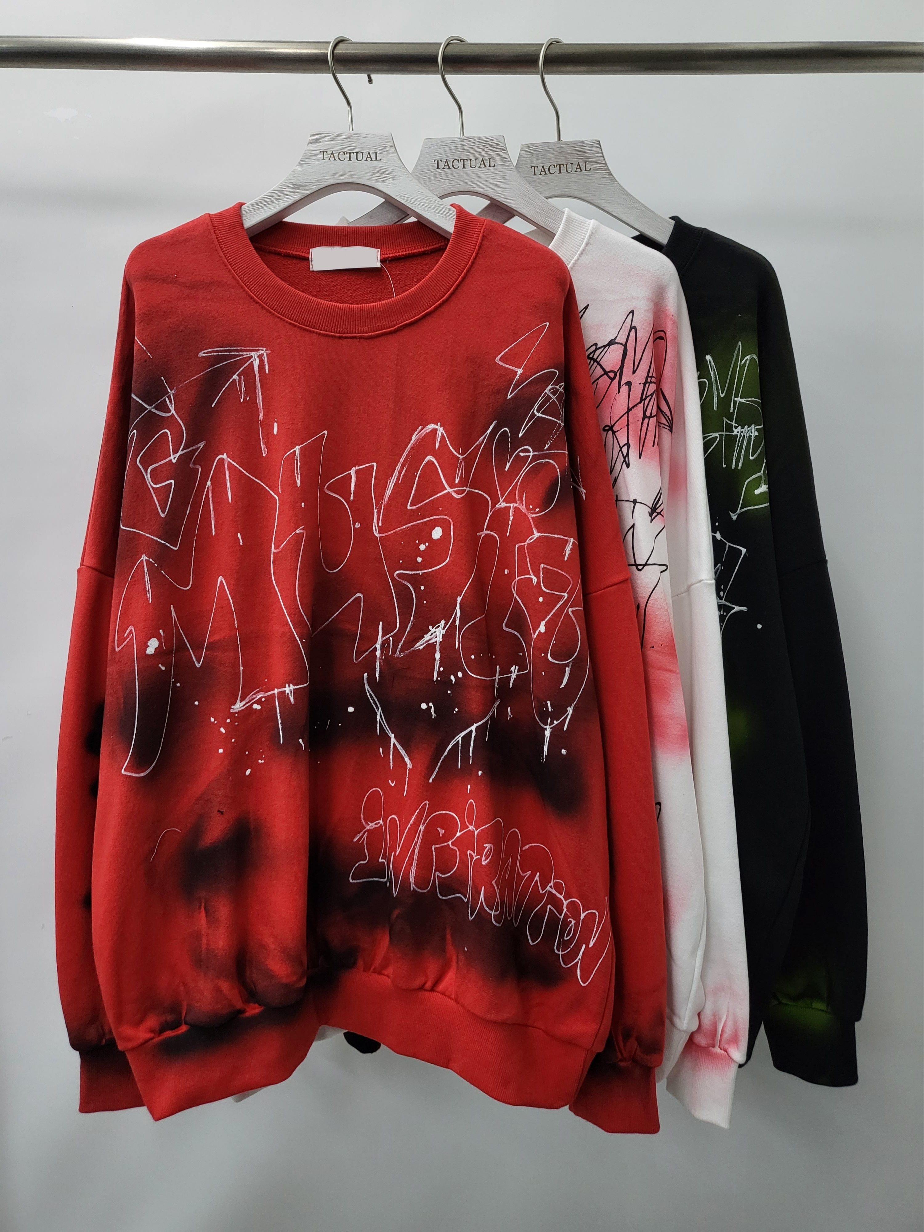 塗鴉英文字圖案衛衣 T5219