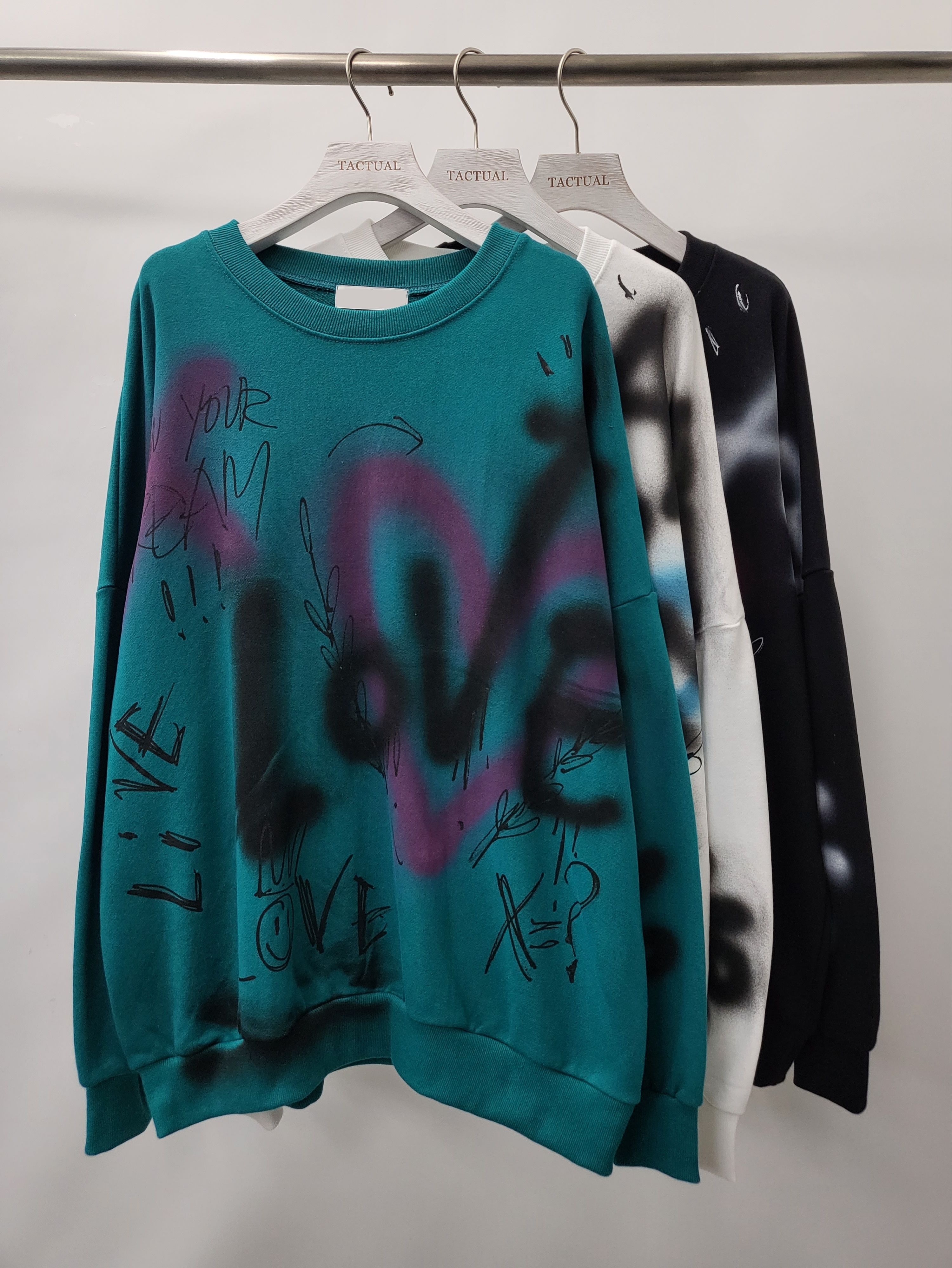 塗鴉英文字圖案衛衣 T5218