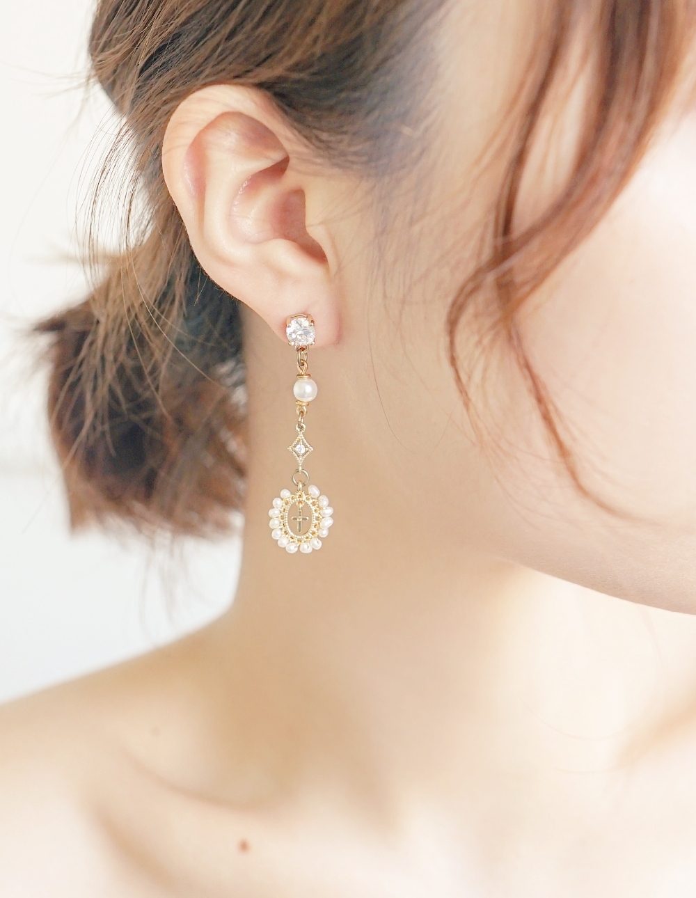 by mii✧蕾絲十字架珍珠花圈耳飾