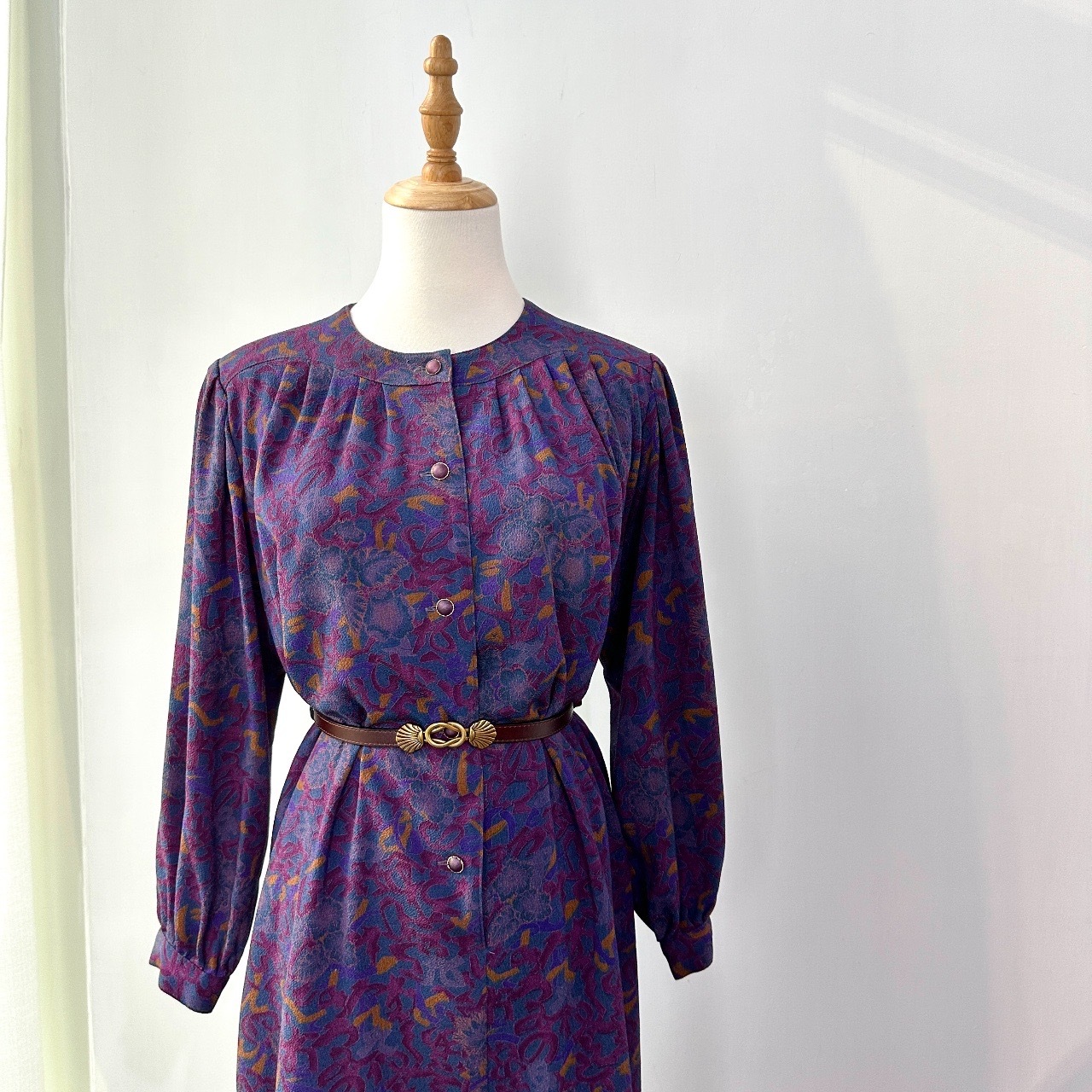 日本製女人的神秘世界暗紫色連身裙