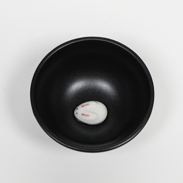 【美濃燒】月兔清酒杯-黑